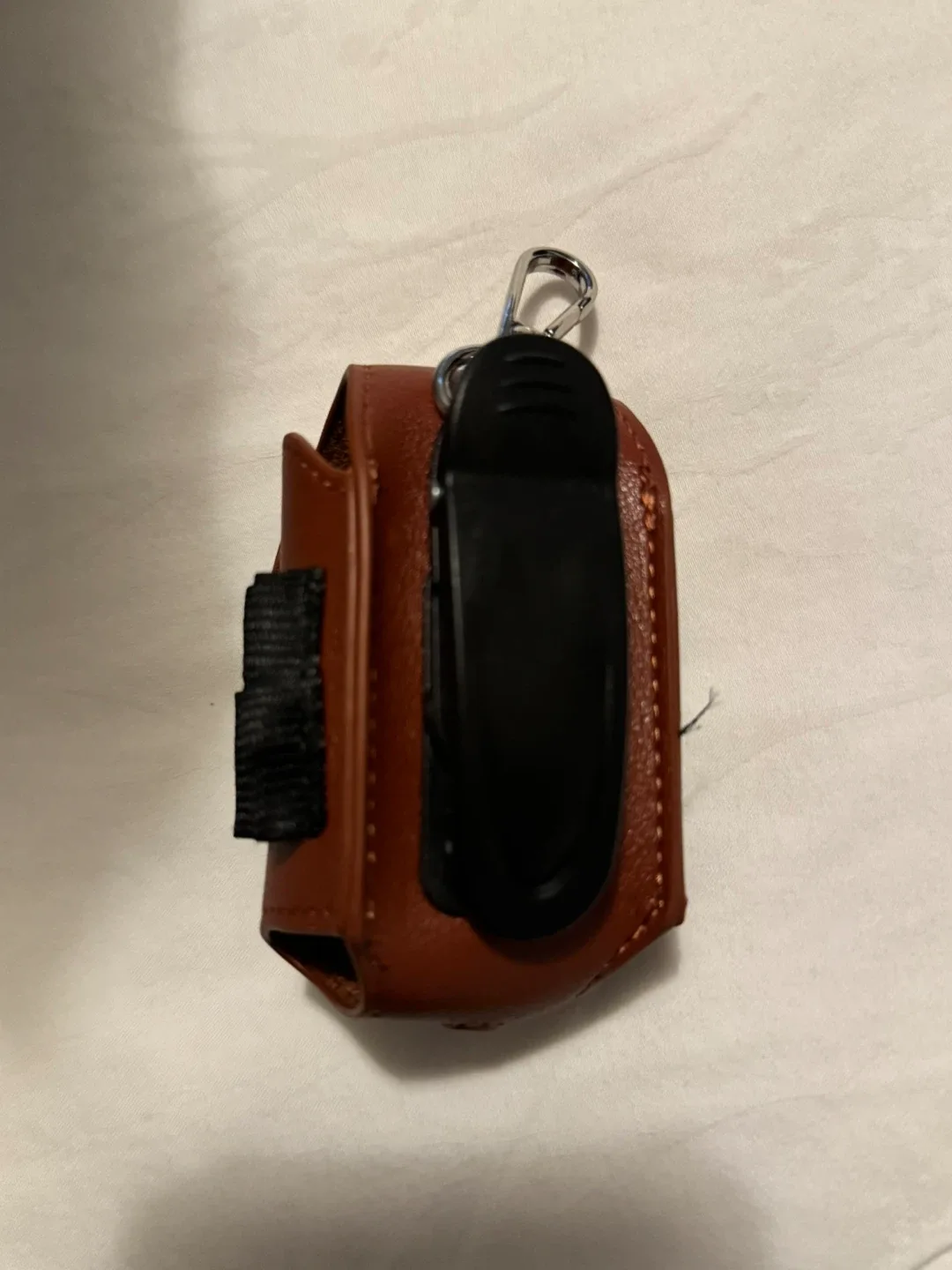 Brand New Brown Leather Golf Ball Holder image indicator(4)