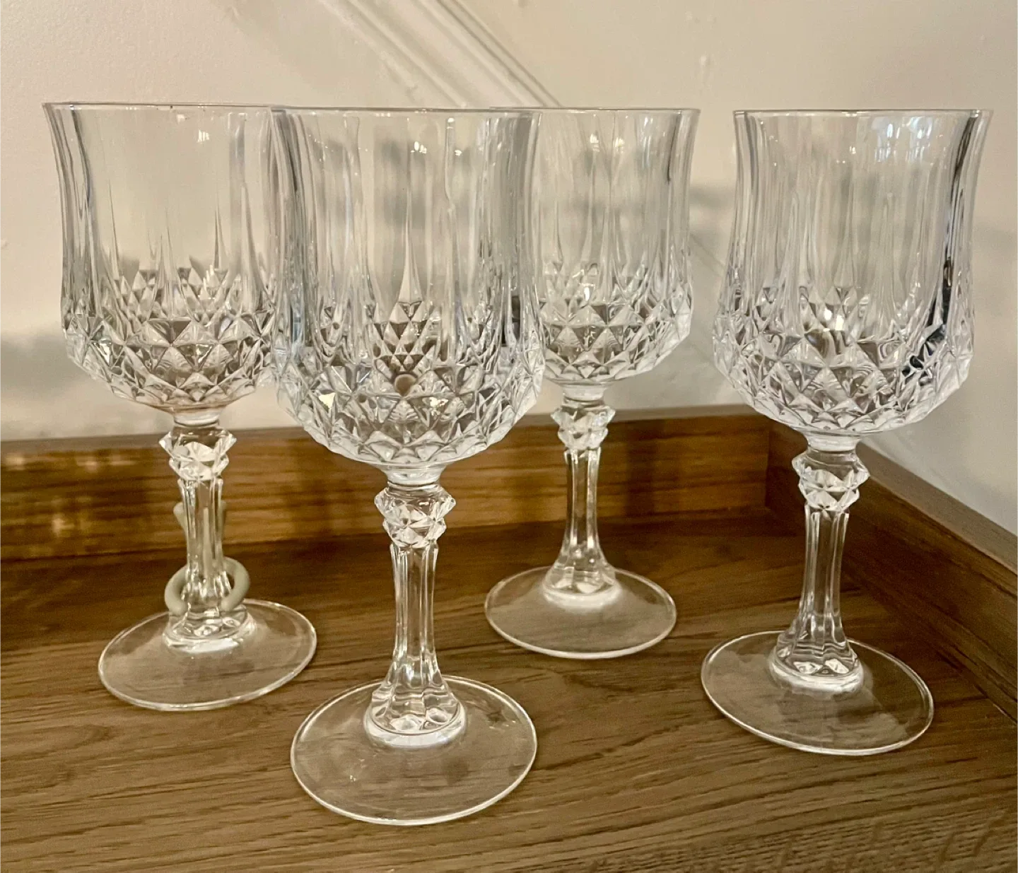 #cleanout Set of 4 Crystal Wine Glasses