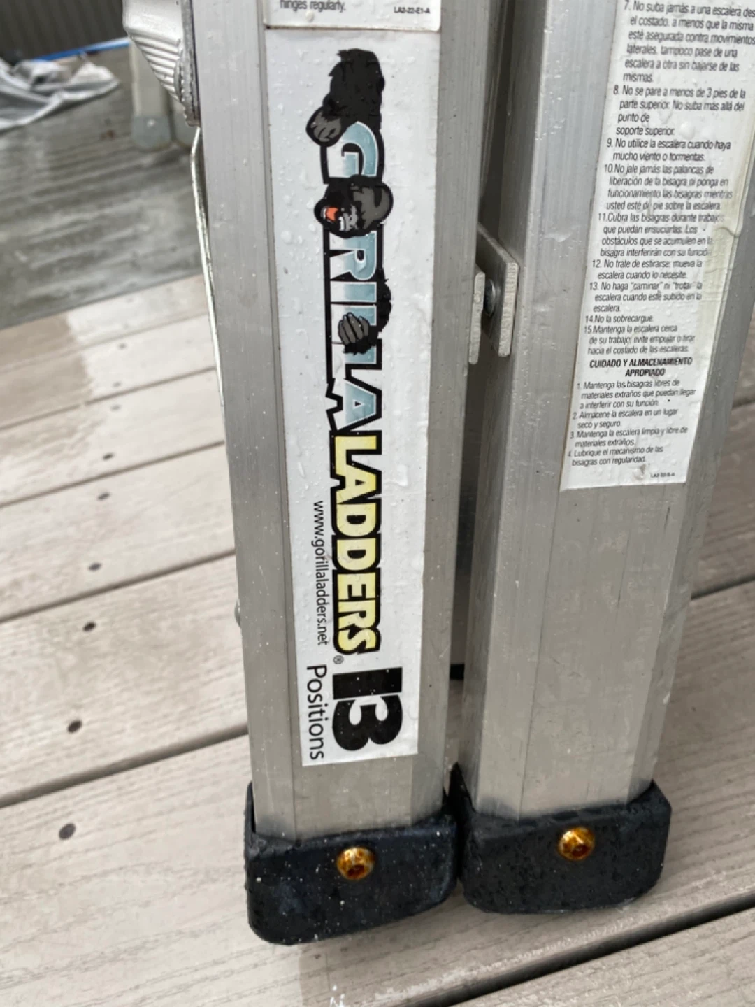 Gorilla ladder 13 foot aluminum - clean out of ladders - photo 2