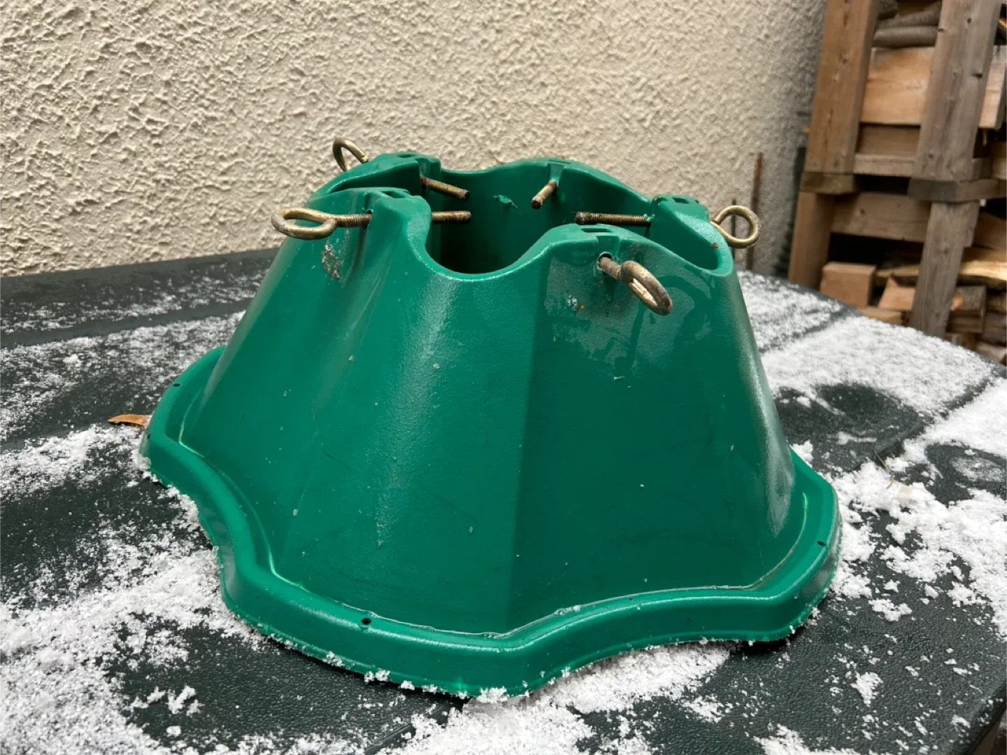 $6 Xmas christmas tree stand base EY Donlands O'Connor Elmsdale image indicator(7)