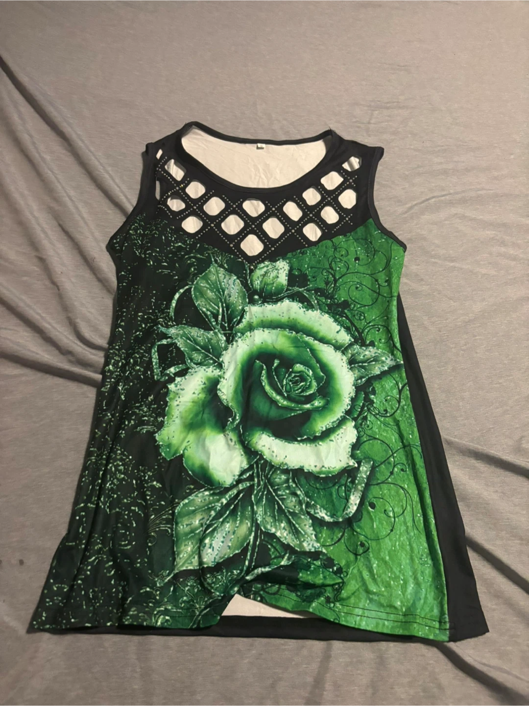 Green Rose Print Tank Top - Size small
