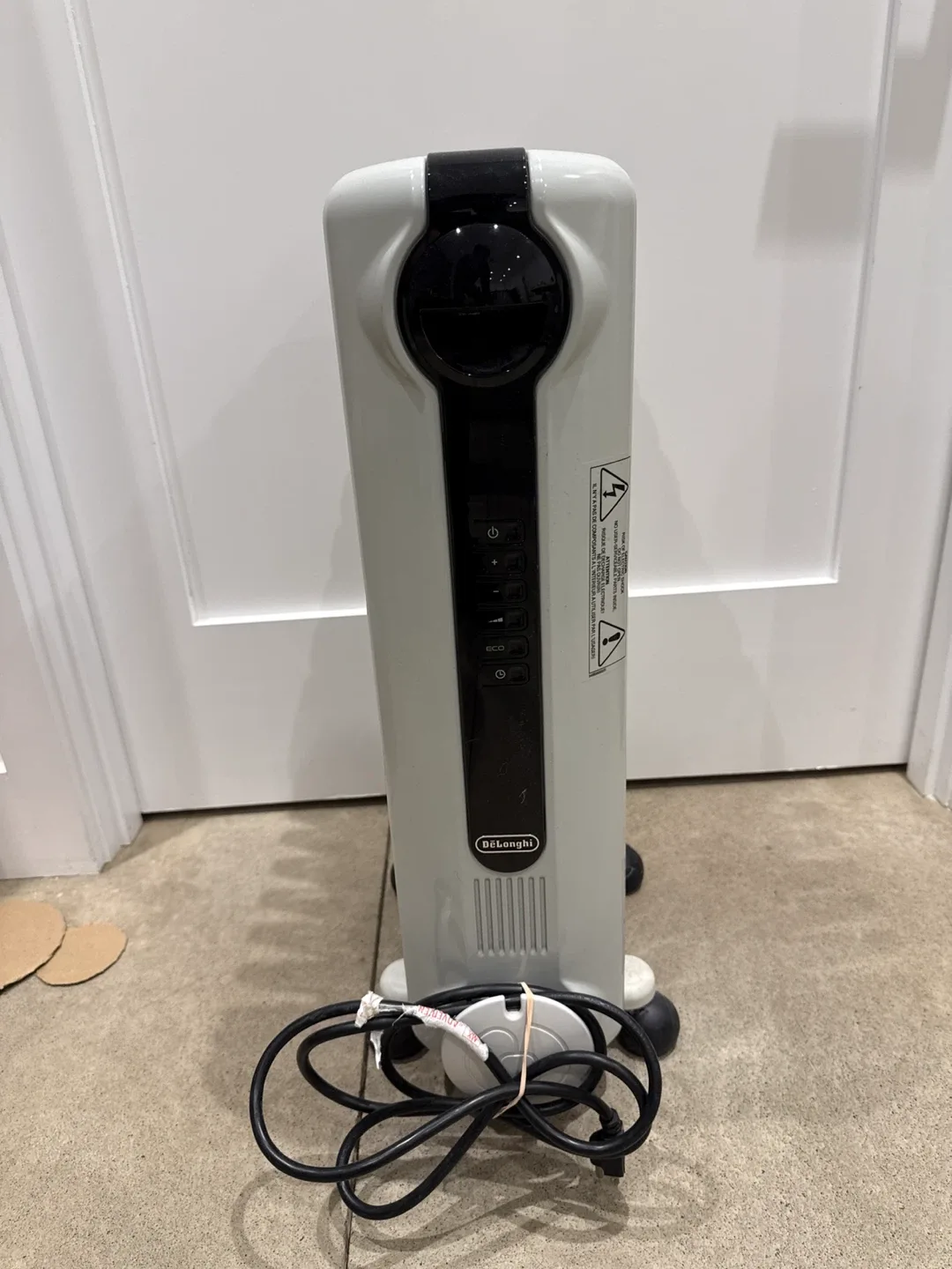 DeLonghi Full Room Space Heater