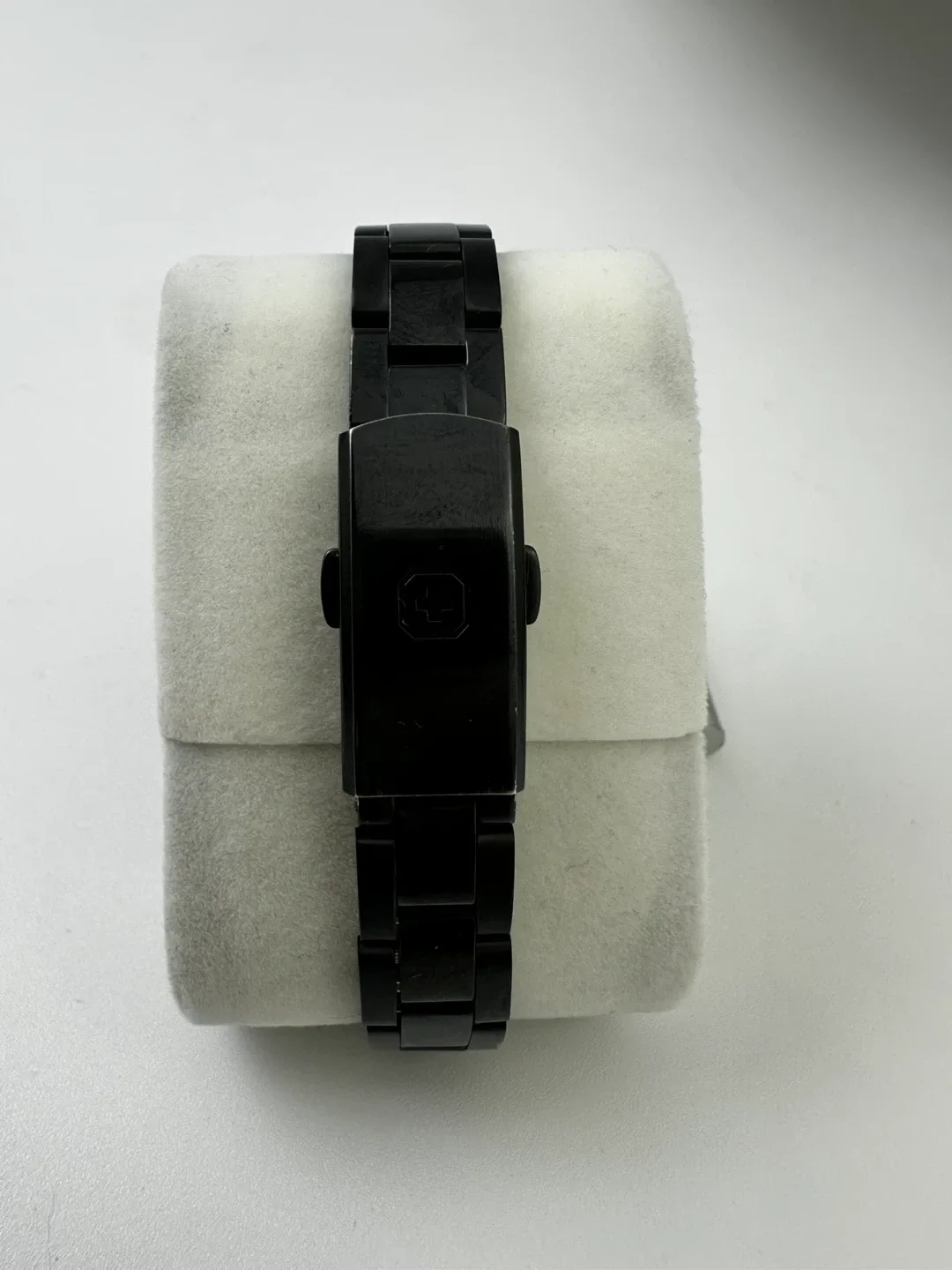 Swiss Military Hanowa Ladies’ Watch – Black & Pink – 10ATM image indicator(2)