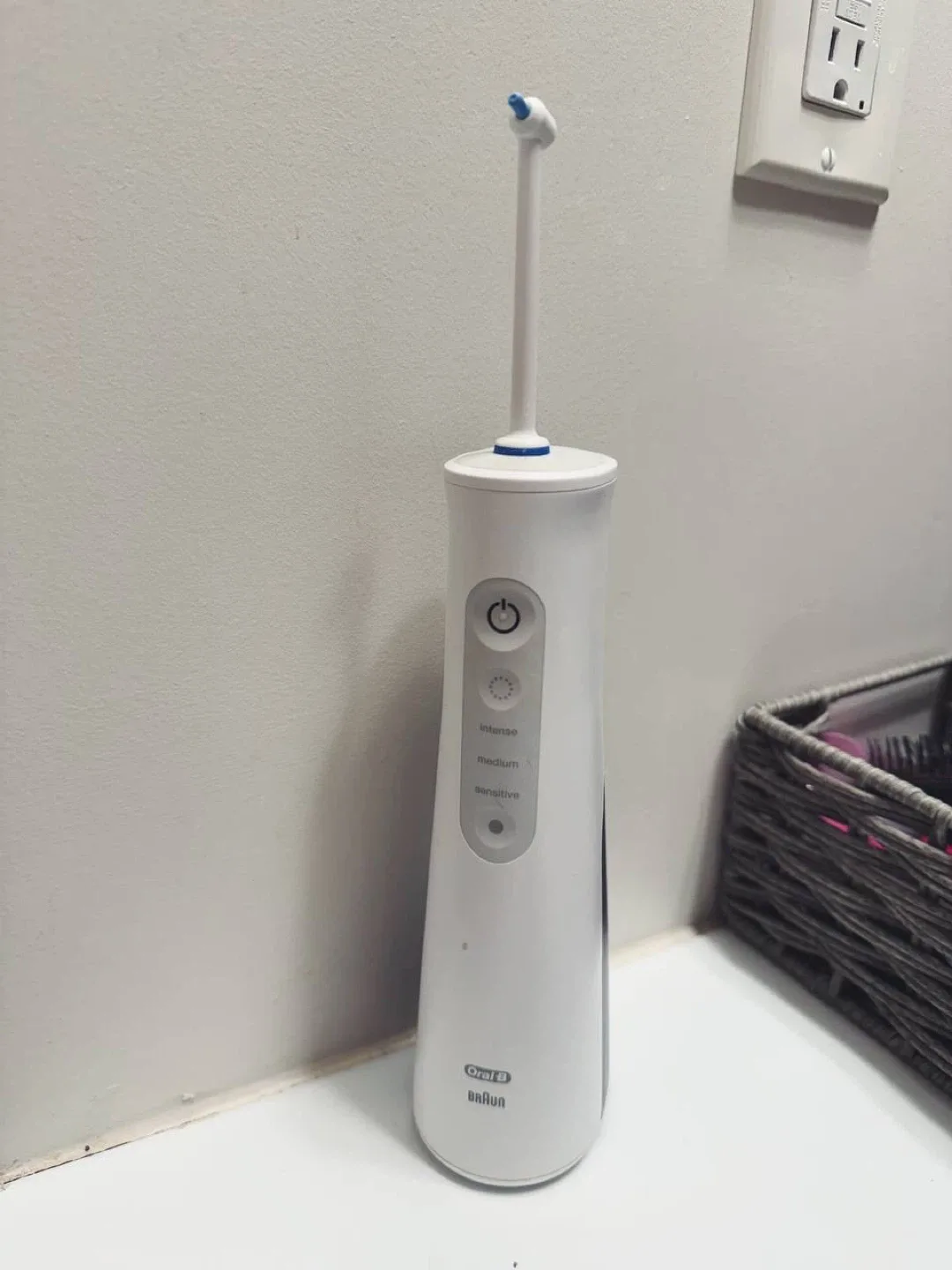 Oral-B Water Flosser Advanced