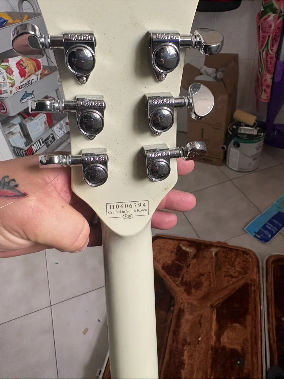 Schecter Diamond Series Custom Electric Guitar image indicator(8)