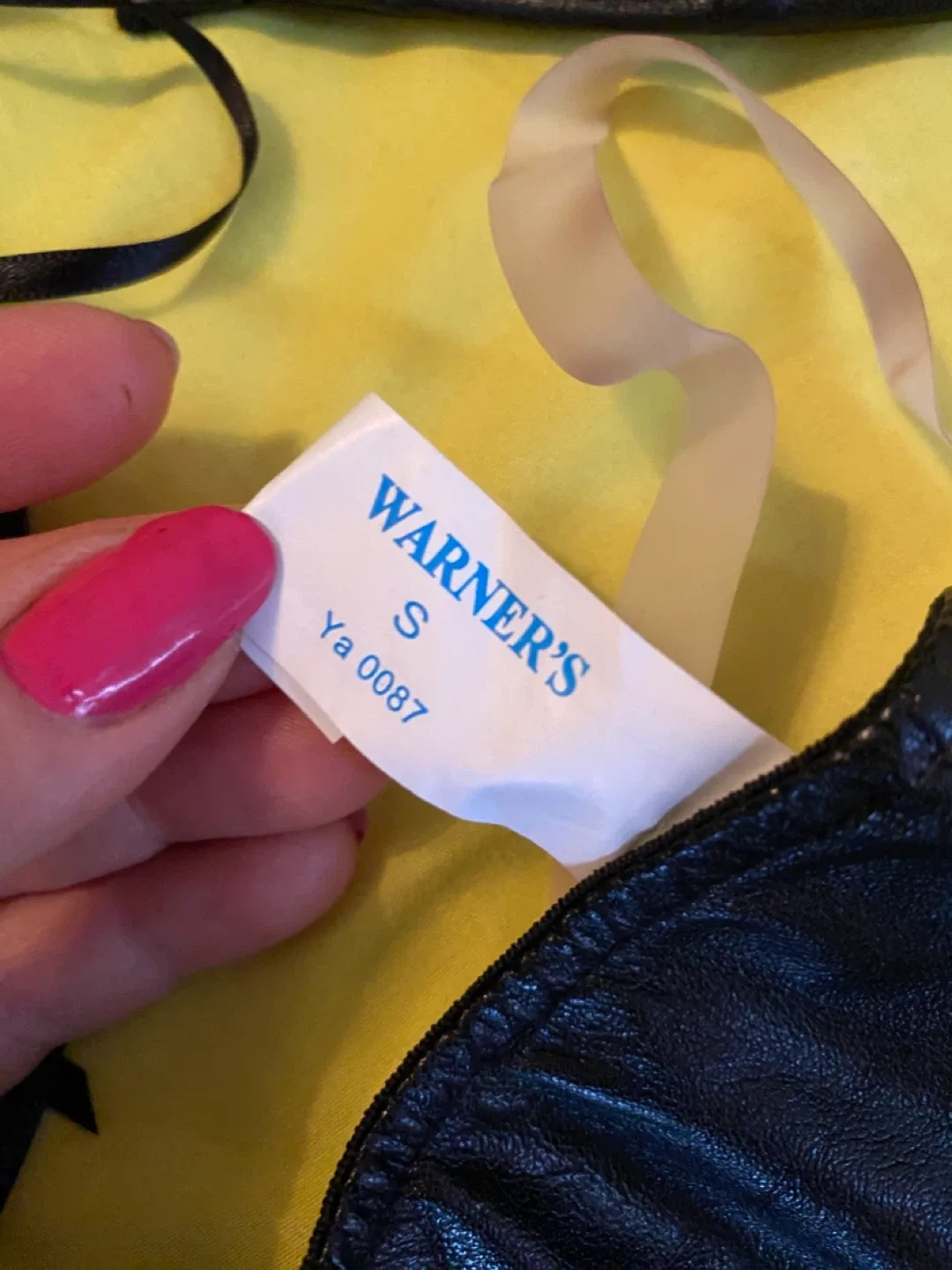 Warner's Black Leather Bra & Panty Set - Size S image indicator(2)