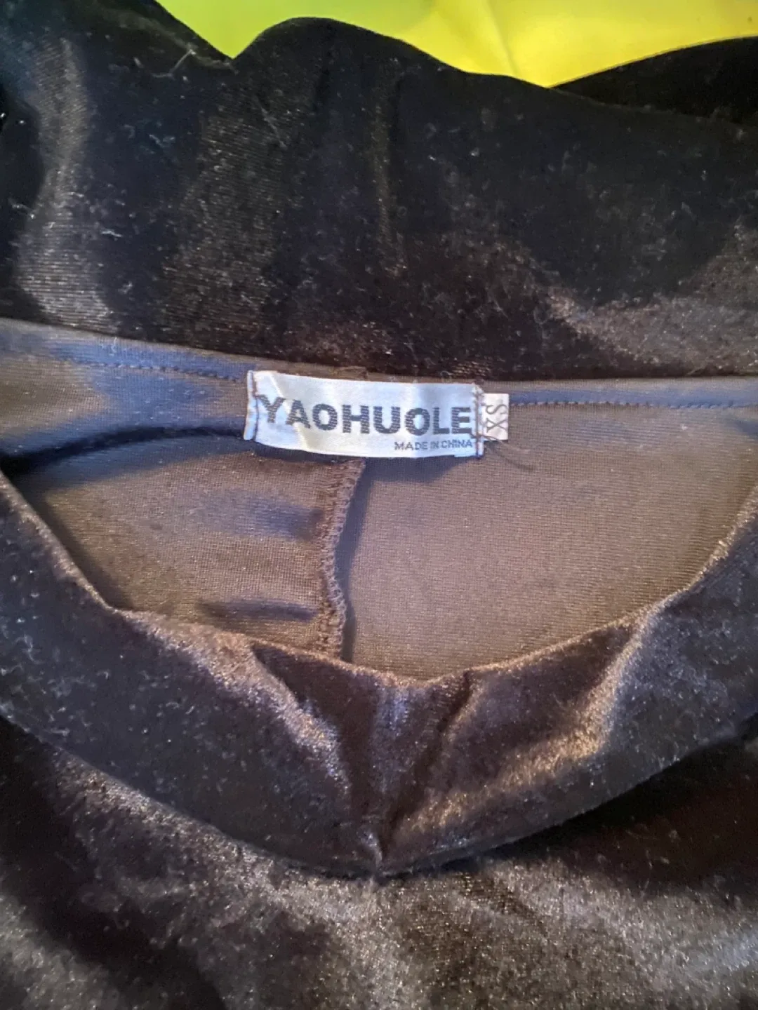 Yaohuole Black Velvet Dress - Size XS image indicator(2)