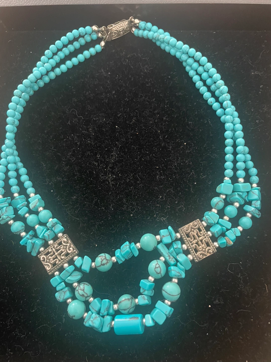 genuine Turquoise Beaded Necklace