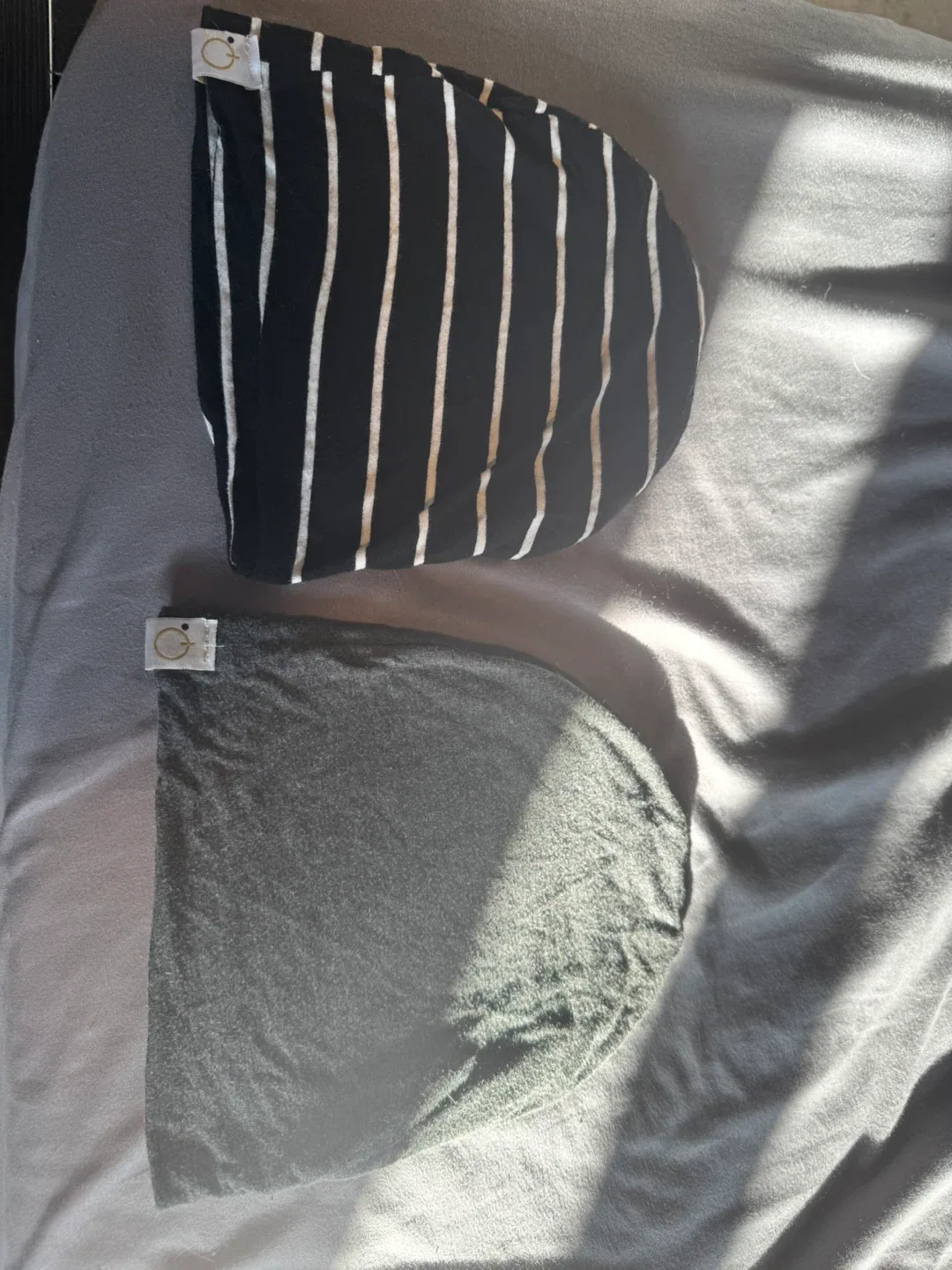 Quinn & Dot Beanies x 2