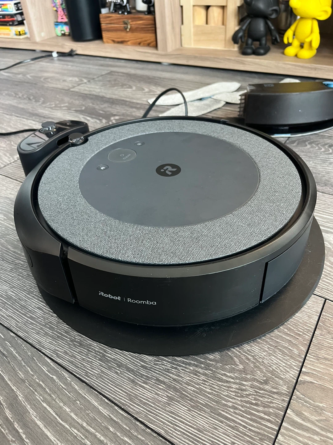iRobot Roomba Combo i5 Robot Vacuum & Mop