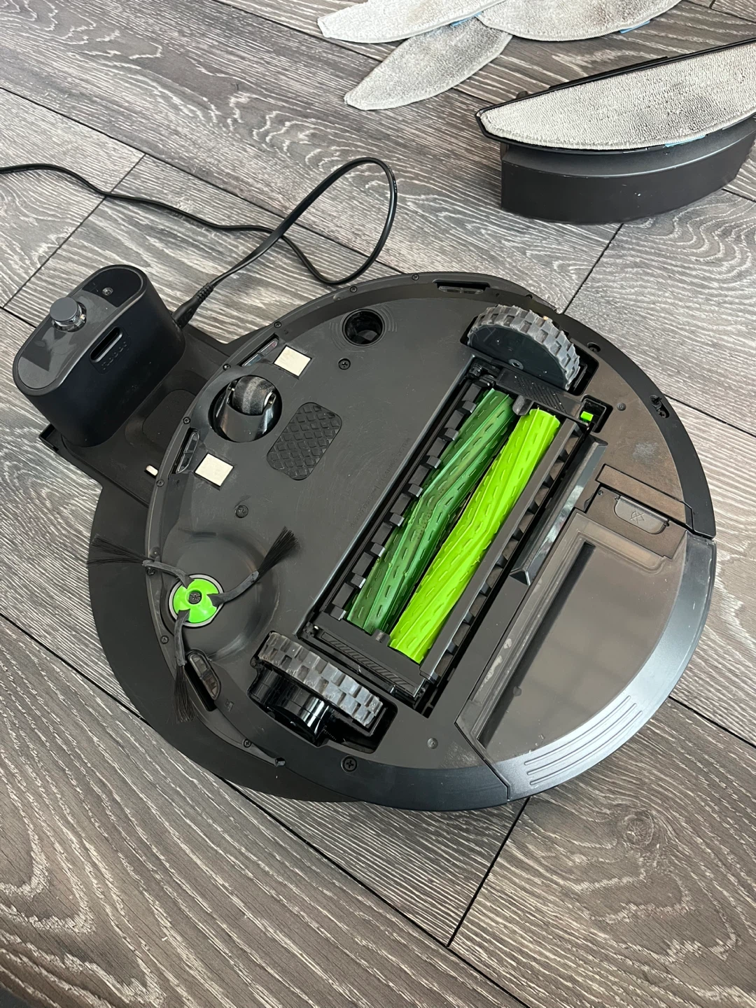 iRobot Roomba Combo i5 Robot Vacuum & Mop - photo 5
