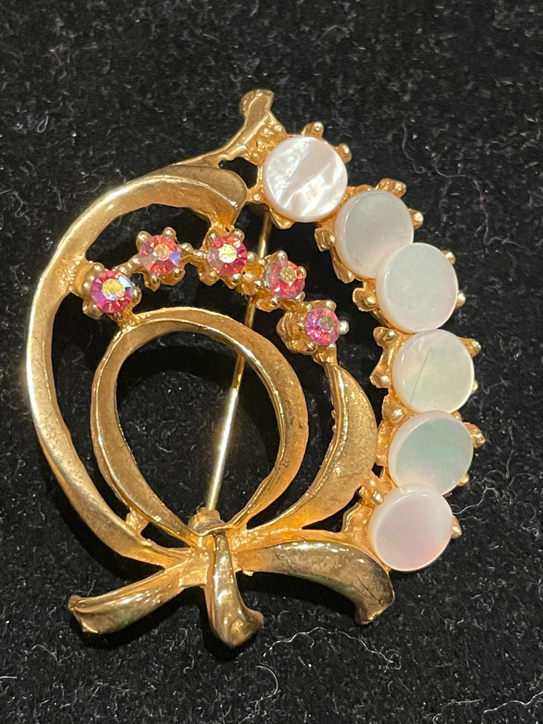 Vintage Gold Tone Brooch with Pearls and Rhinestones - photo 3