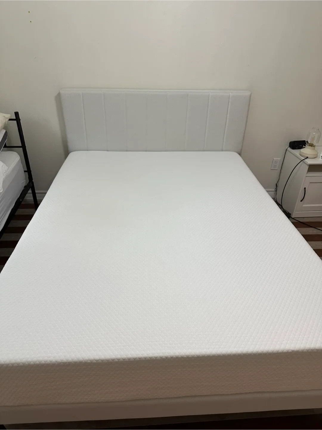 White Upholstered Bed Frame (Queen size)