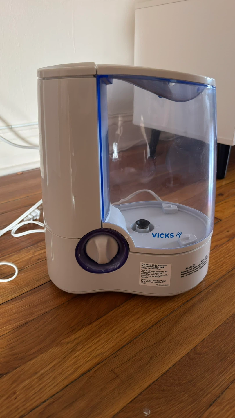 Vicks Warm Mist Humidifier - photo 2