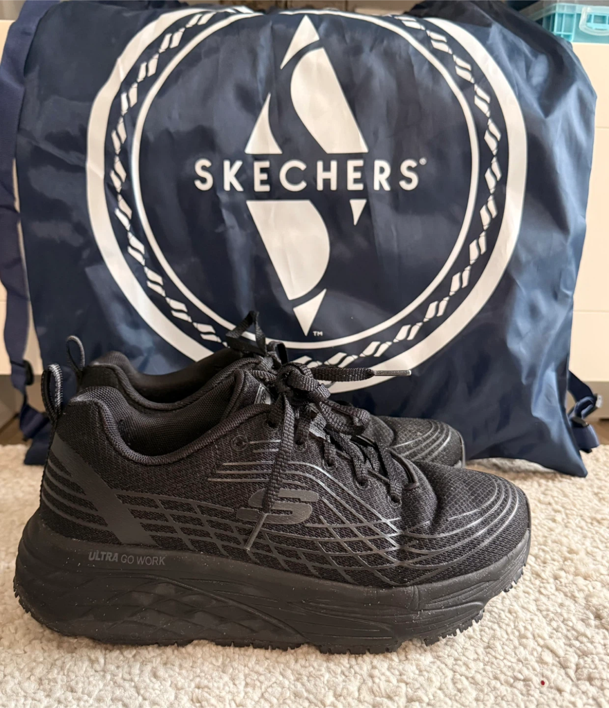 Skechers Ultra Go Work Shoes - Size 7.5W, Black
