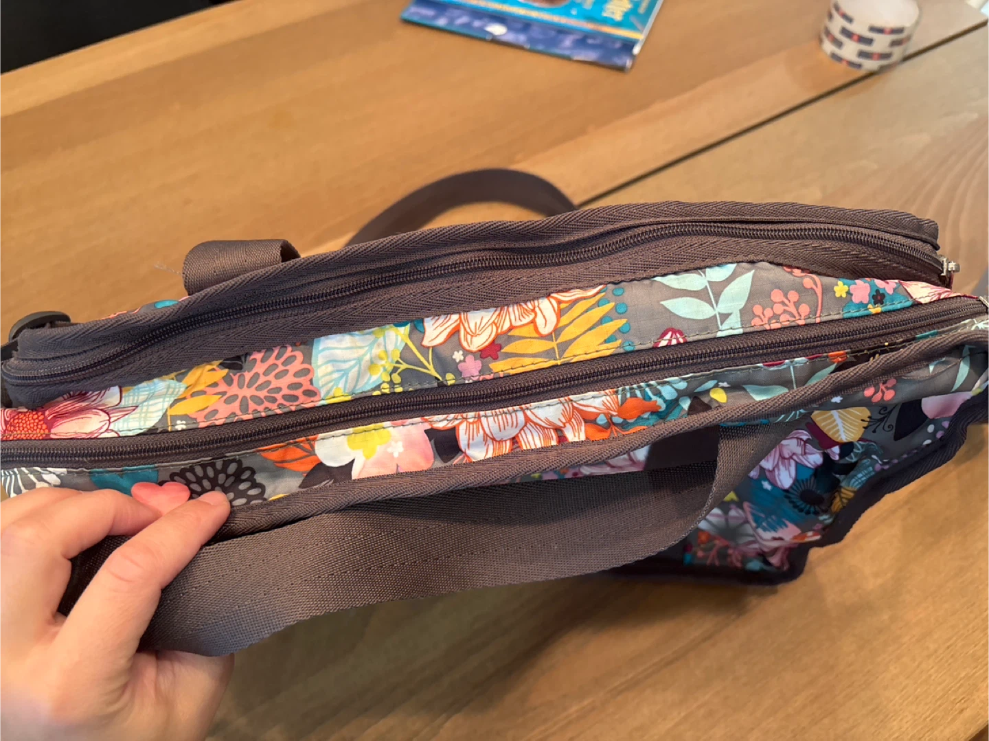 Lesportsac Floral Print Bag for laptop - photo 2