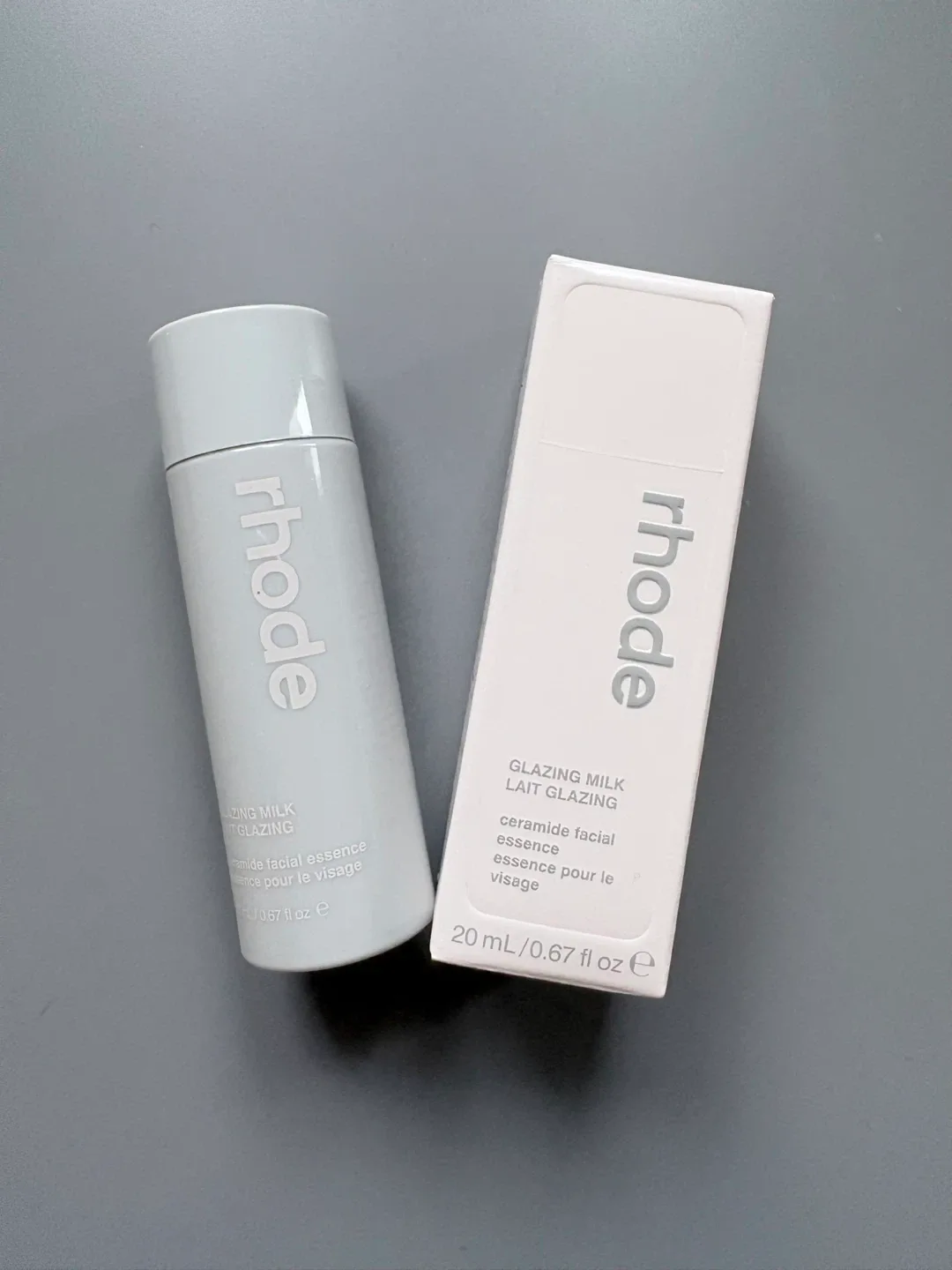 Rhode Glazing Milk Facial Essence 20mL