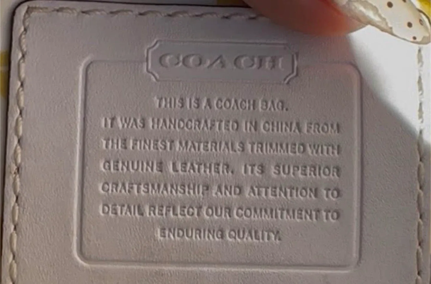 #CLEANOUT Coach Cream/Yellow Handbag image indicator(4)