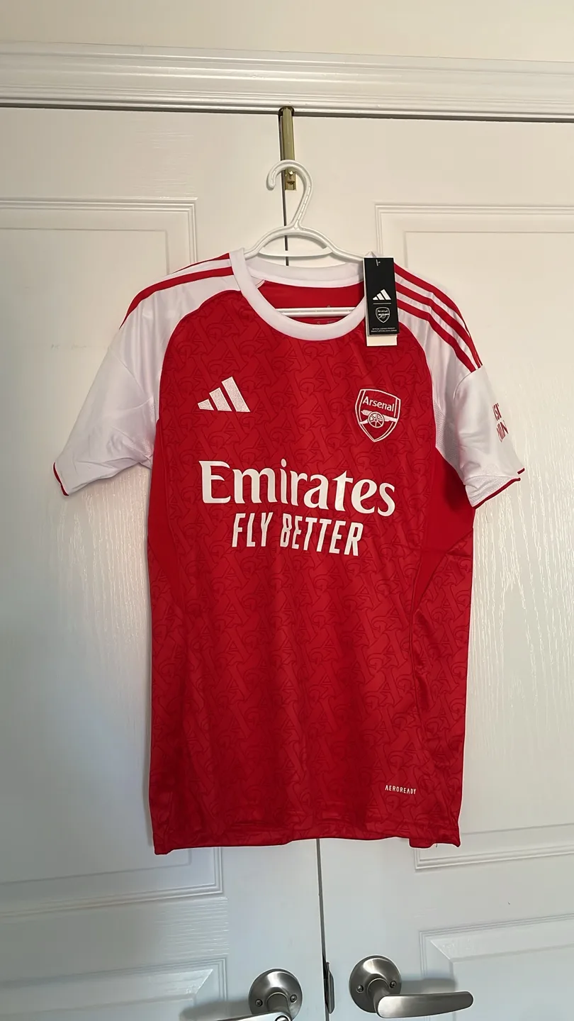 Adidas Arsenal & Real Madrid Soccer Jerseys image indicator(2)