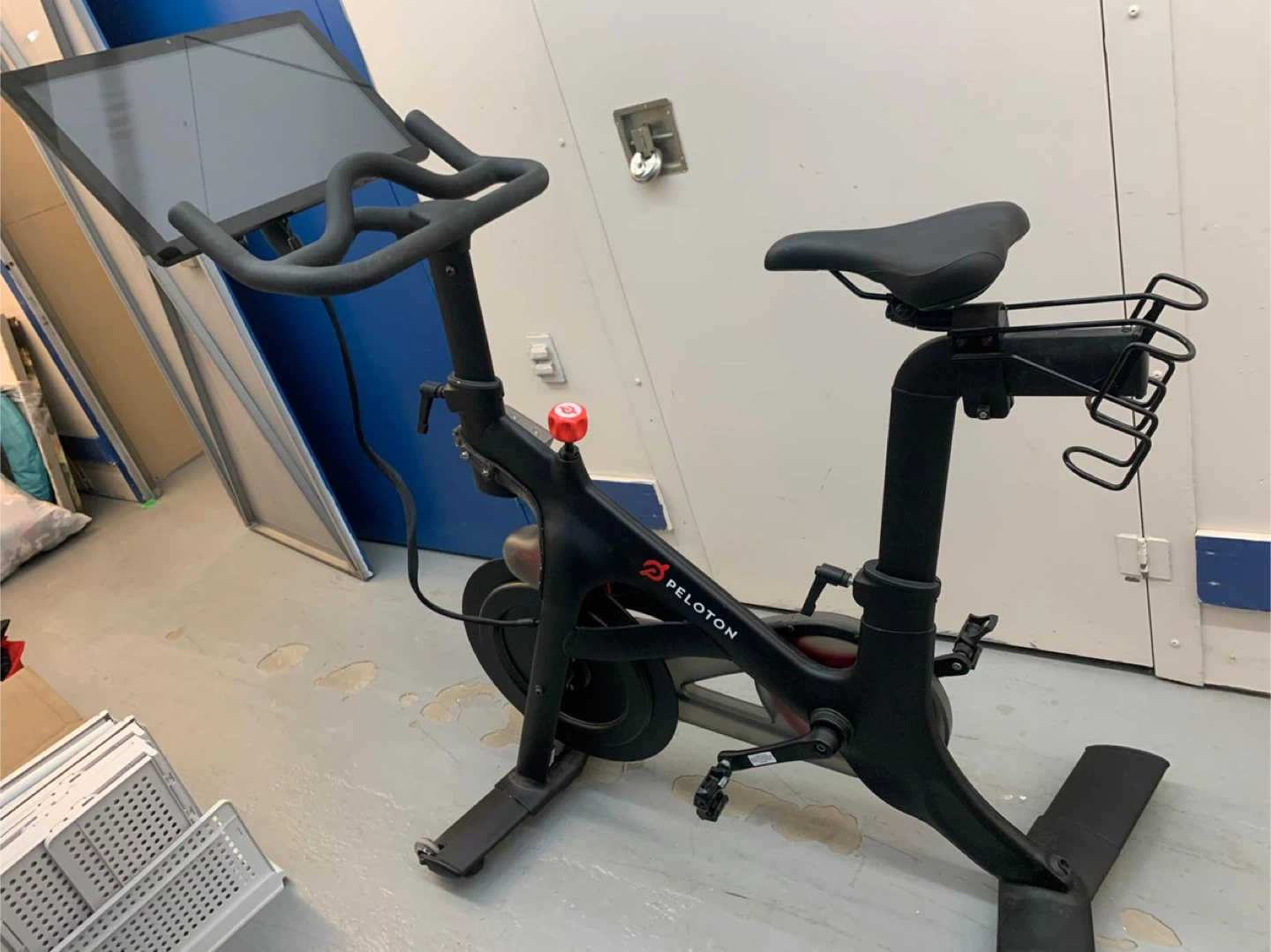 Peloton Bike – Premium Package Deal - photo 4