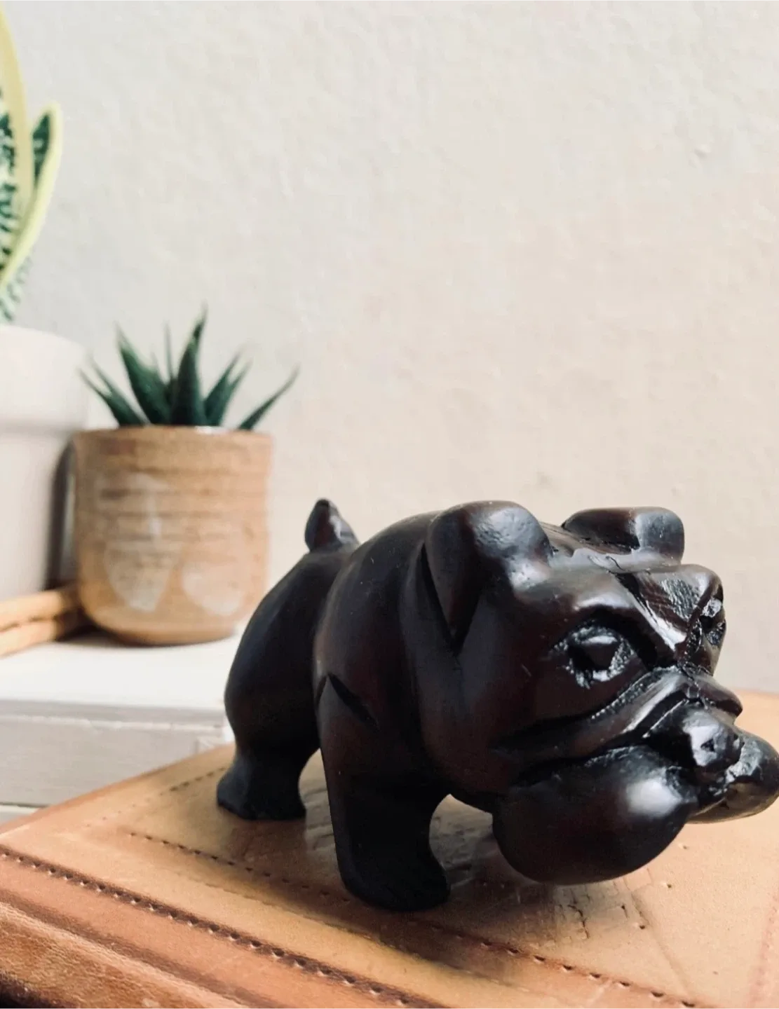 #🎁Idea•Vintage Wooden Bulldog Figurine image indicator(6)