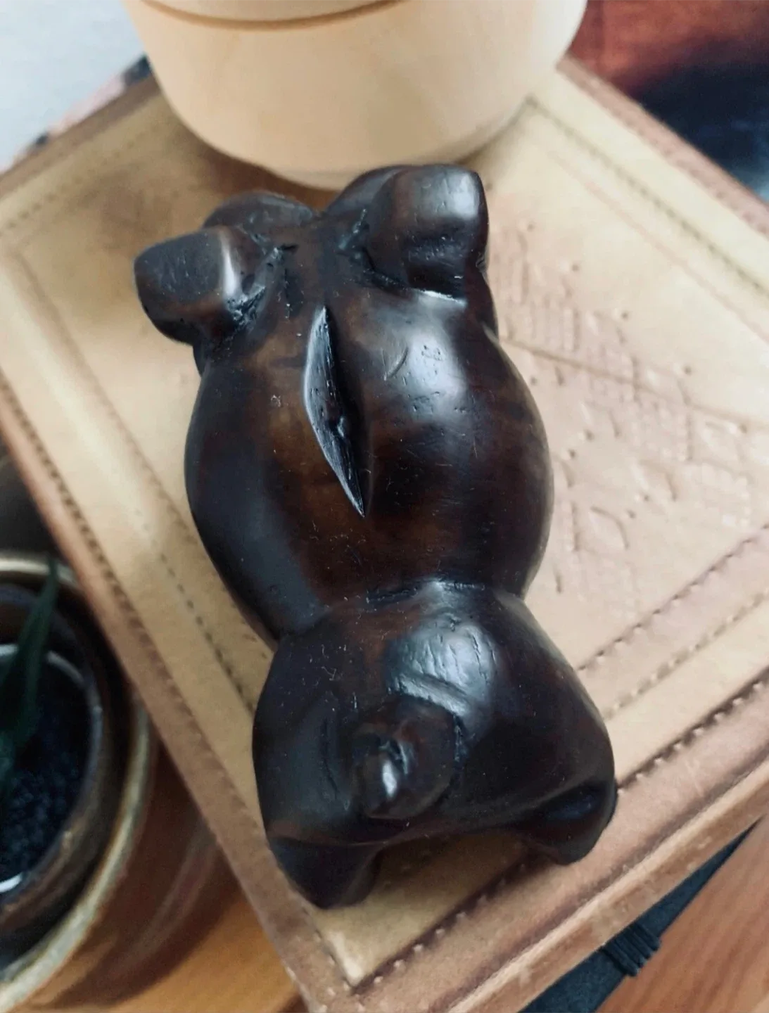 #🎁Idea•Vintage Wooden Bulldog Figurine image indicator(8)