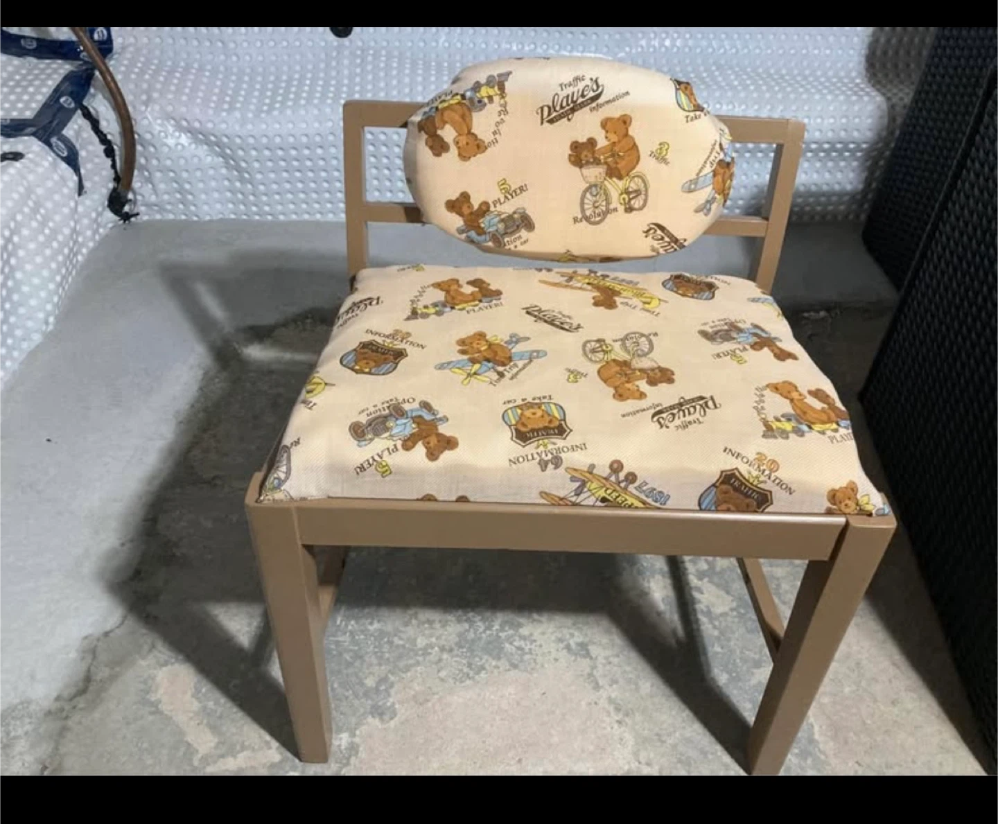 Kids Chair with Bear Design