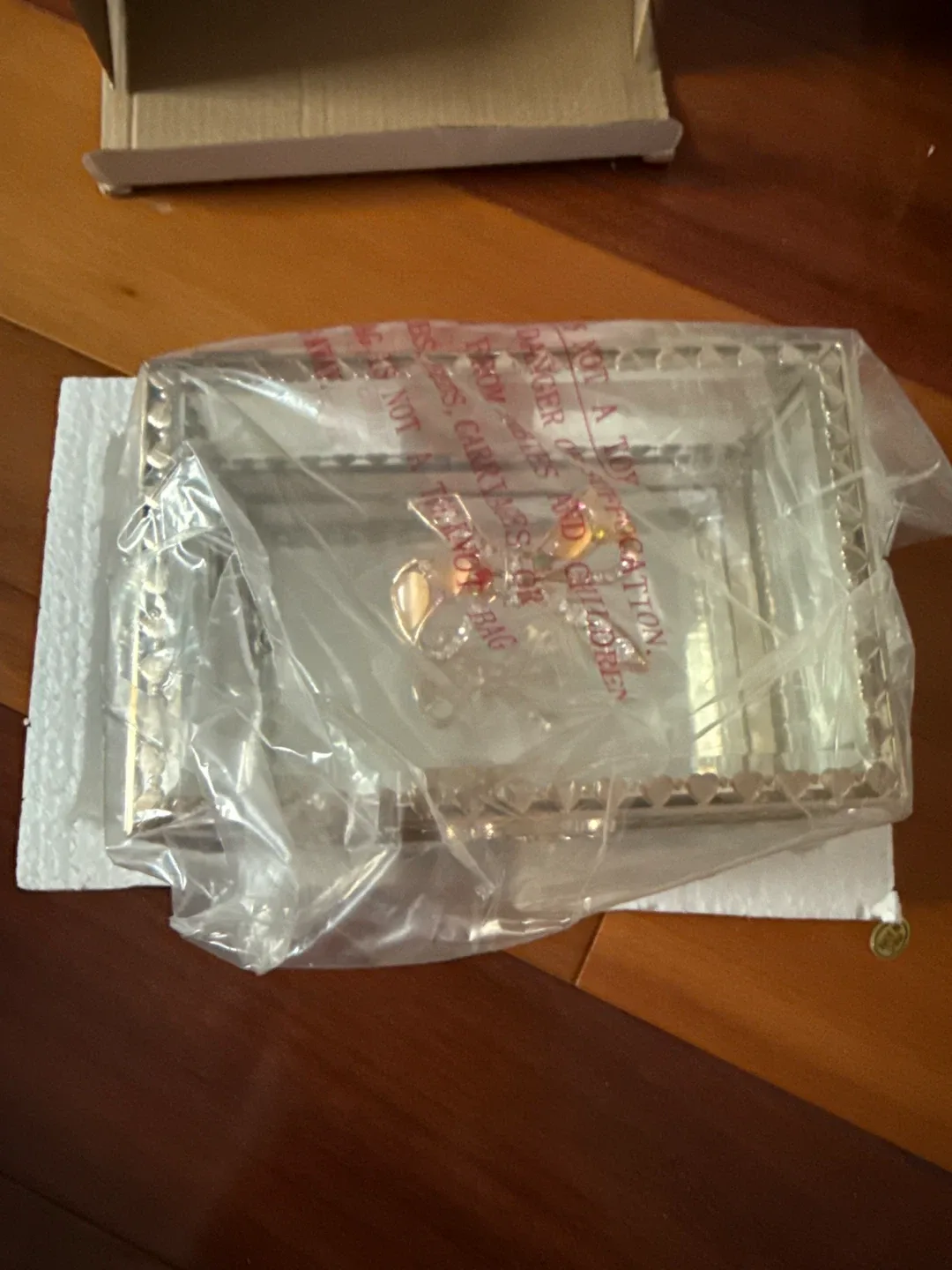 Jewelry Box with Bow Accent image indicator(2)