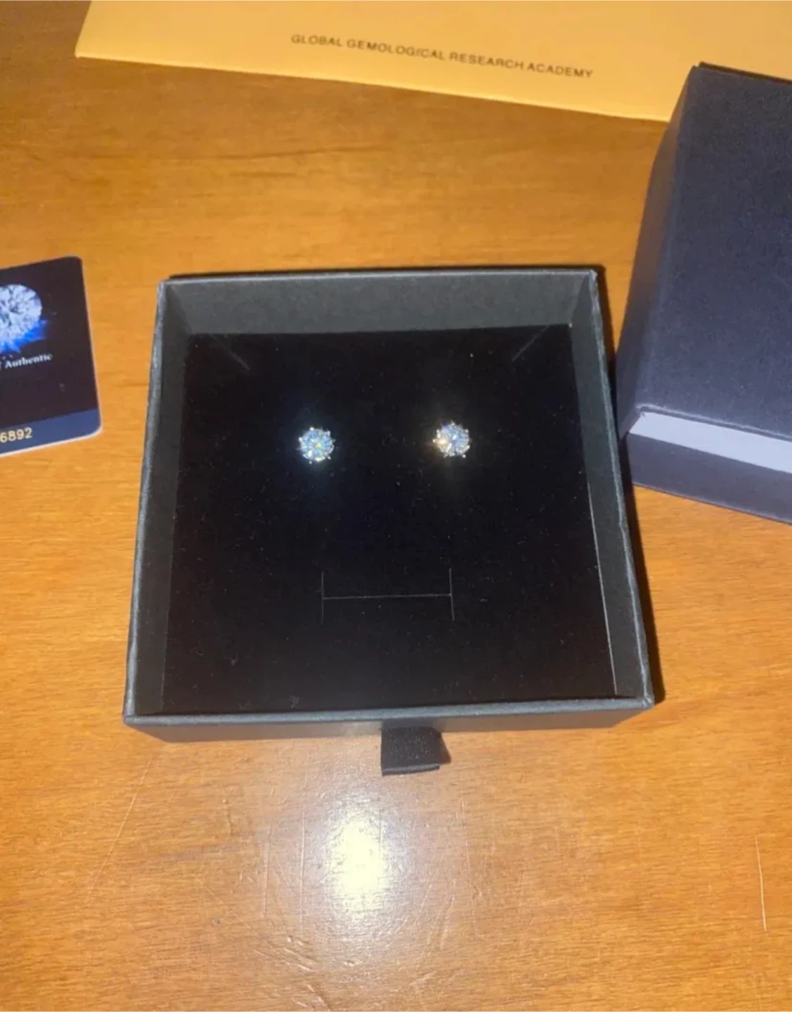 GRA Moissanite Stud Earrings - photo 2