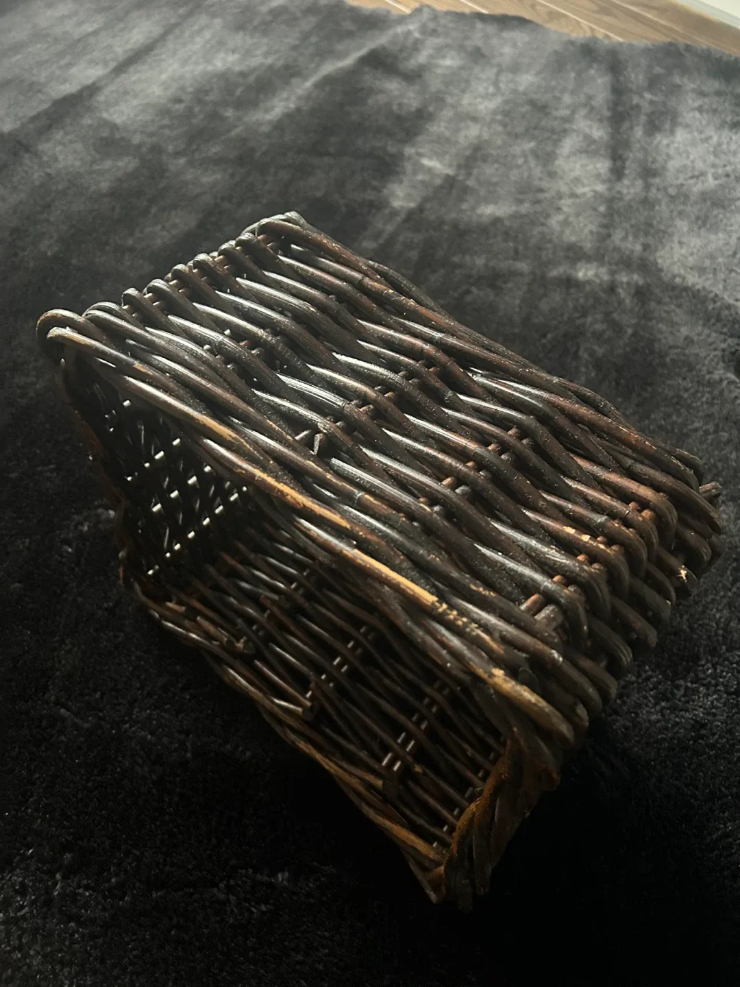 Small Wicker Basket image indicator(4)