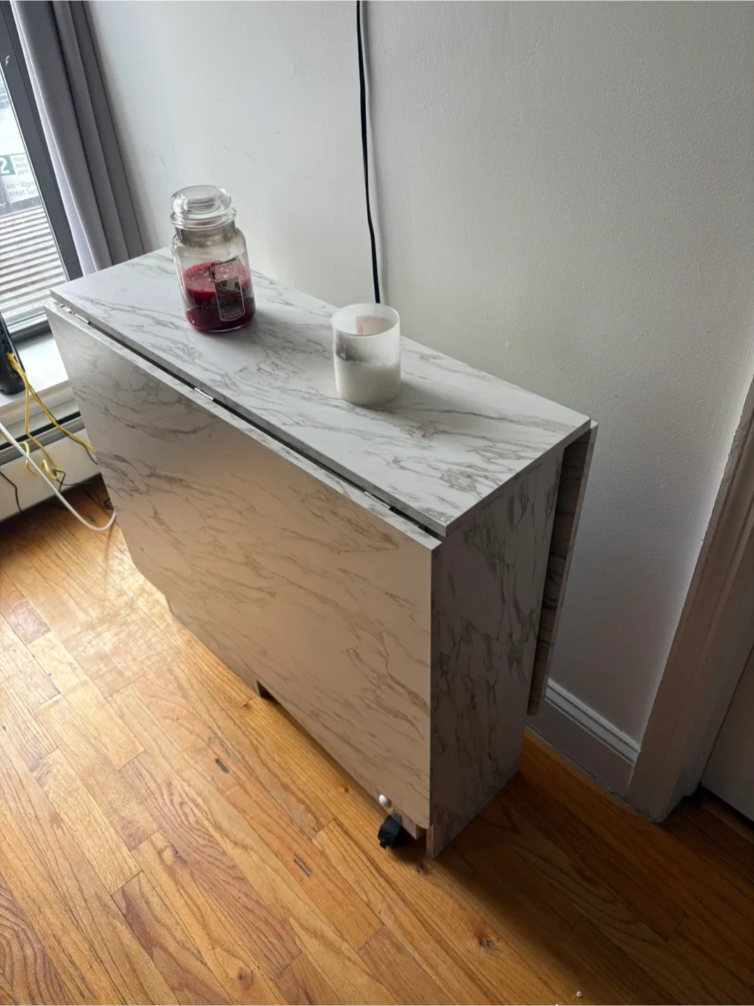 Marble Folding Dining Table on Wheels image indicator(3)