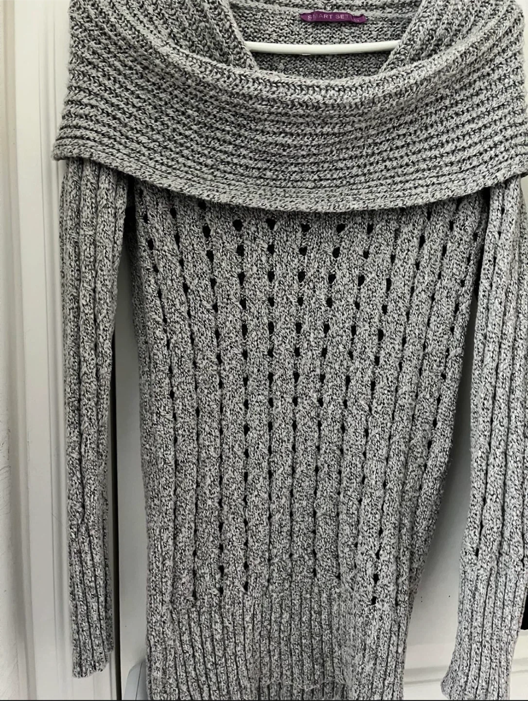 #Cleanout Smart Set Grey Knit Sweater size small