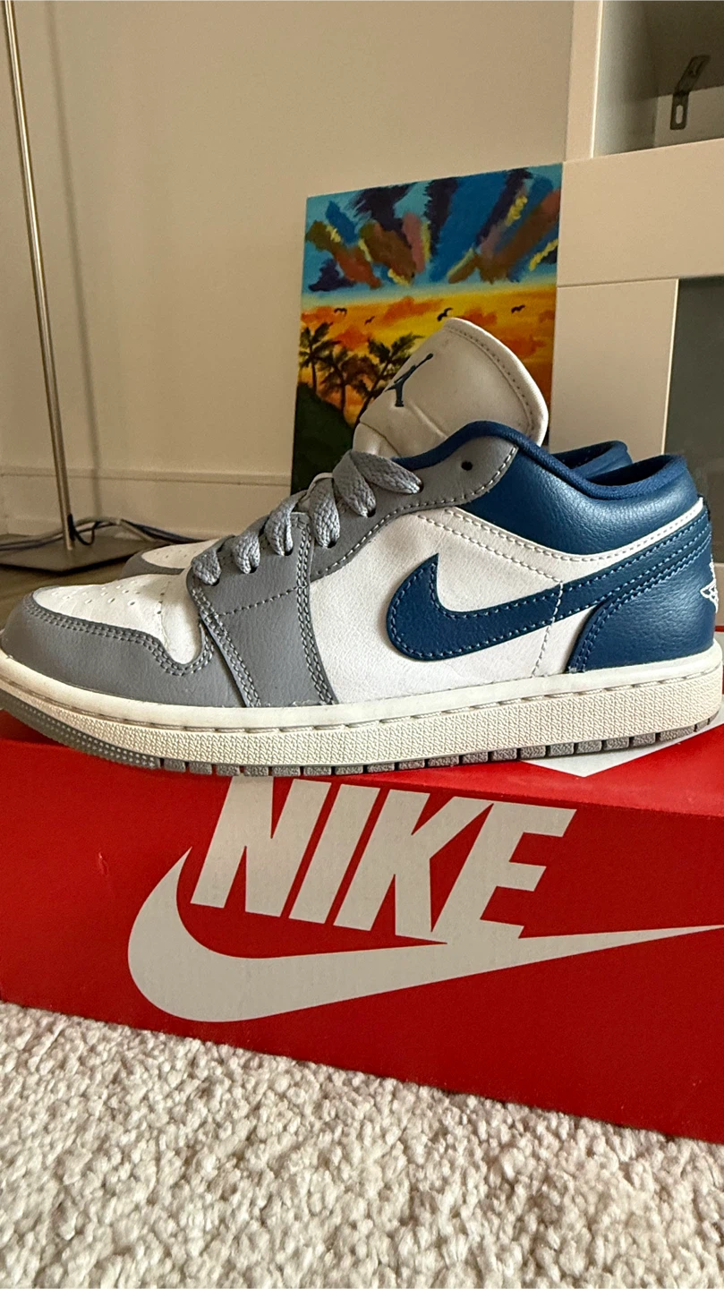 Air Jordan 1 Low – French Blue (Women’s 6.5) - photo 3
