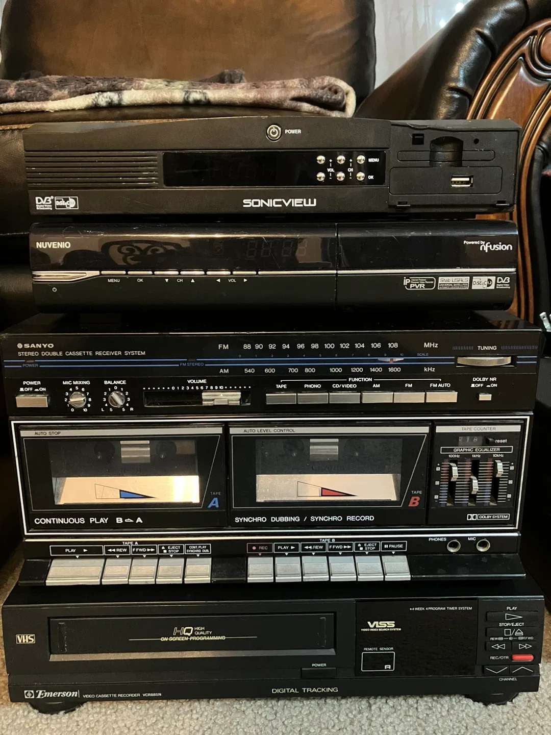 Electronics –  Radios / Stereo / DVD / VCR / Cassette Deck image indicator(3)