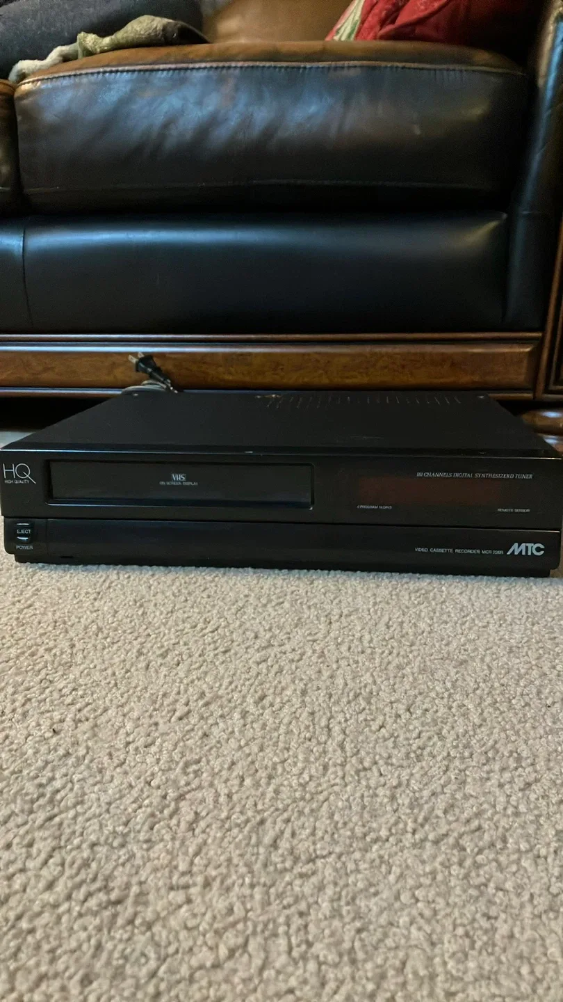 Electronics –  Radios / Stereo / DVD / VCR / Cassette Deck image indicator(10)