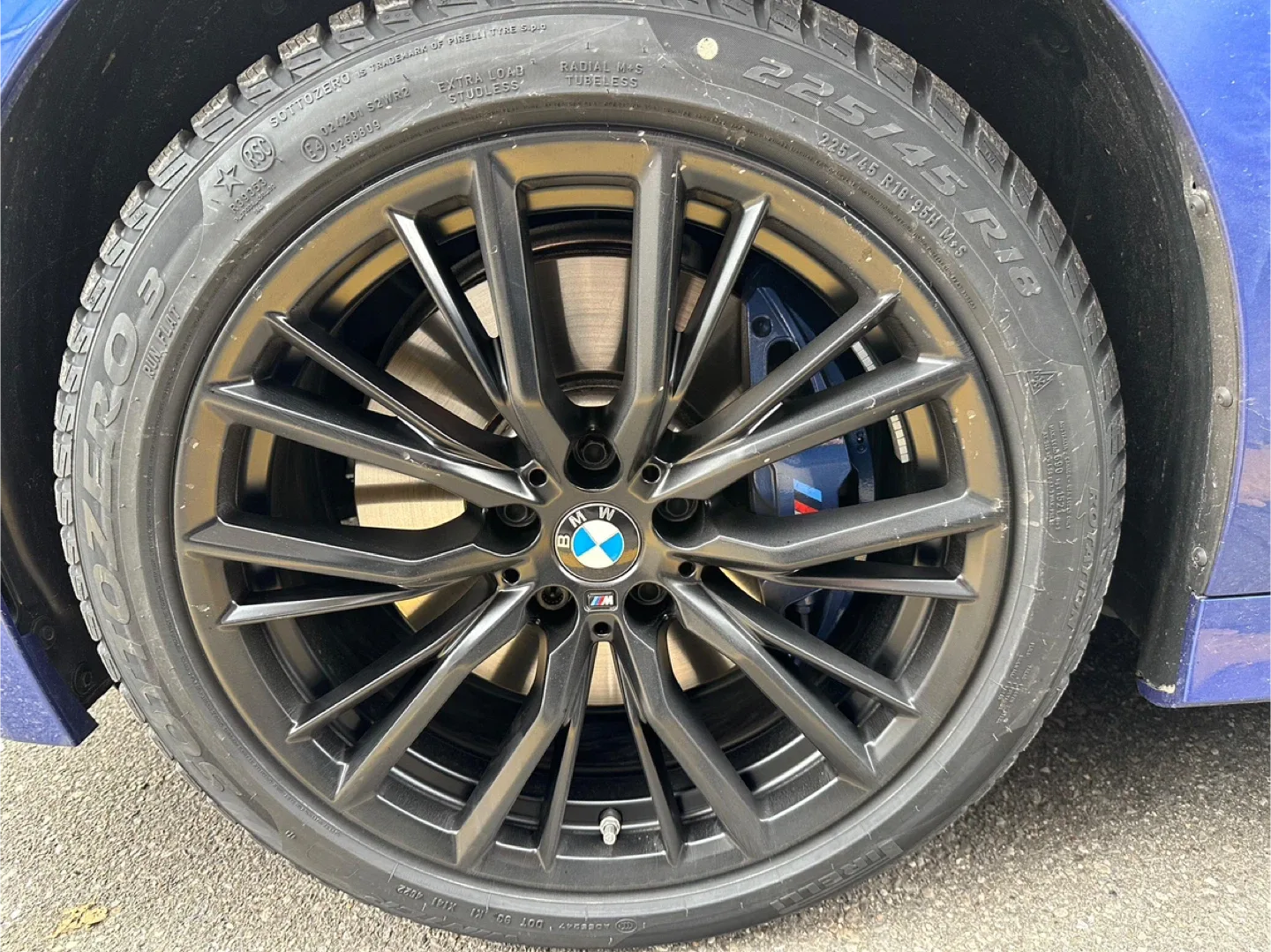 BMW 225/45 R18 Pirelli Sottozero 3 Winter Tire