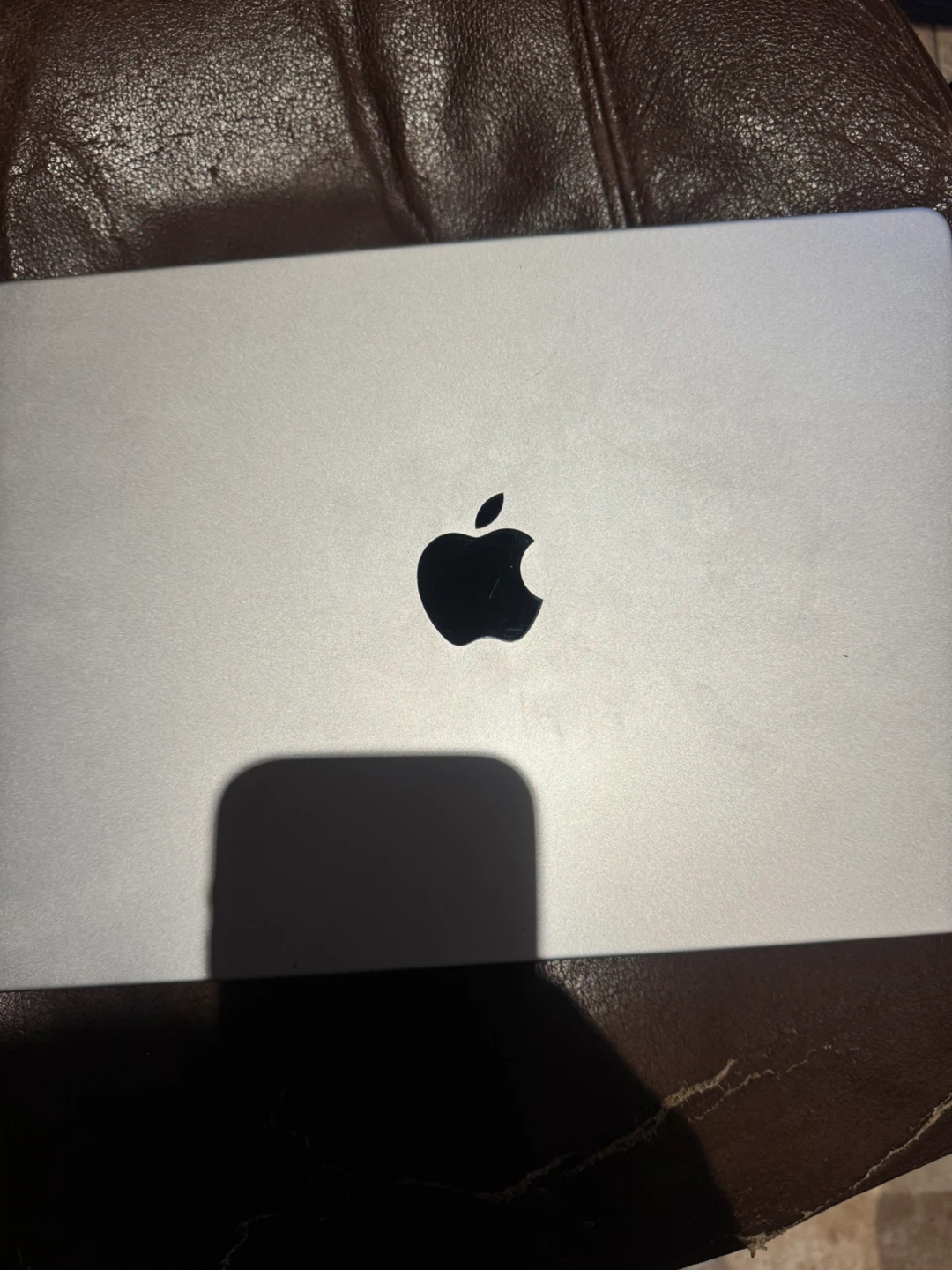 Apple MacBook Pro M1 Pro 16-inch 32GB - photo 2