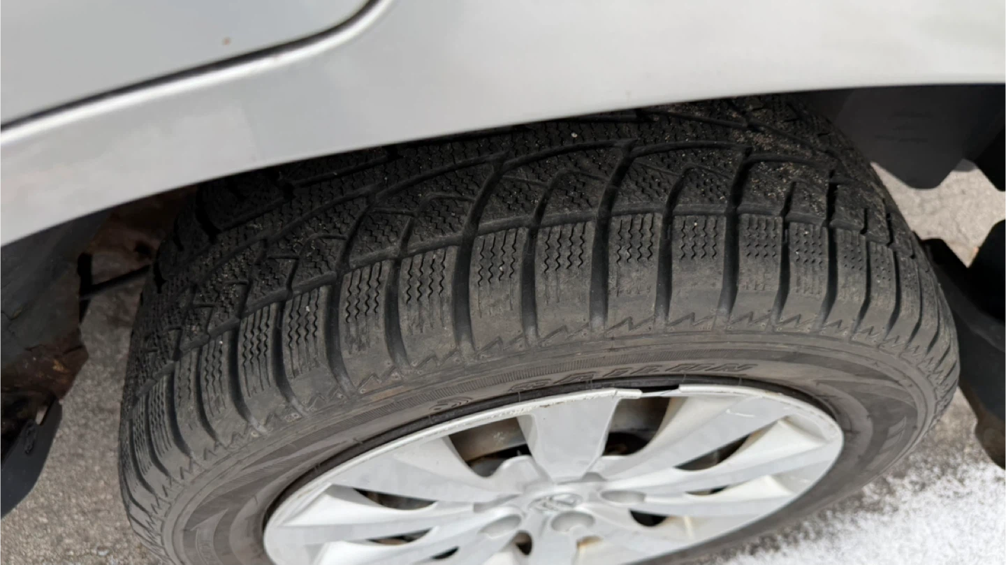 Nissan X-Trail SUV - Silver - photo 3