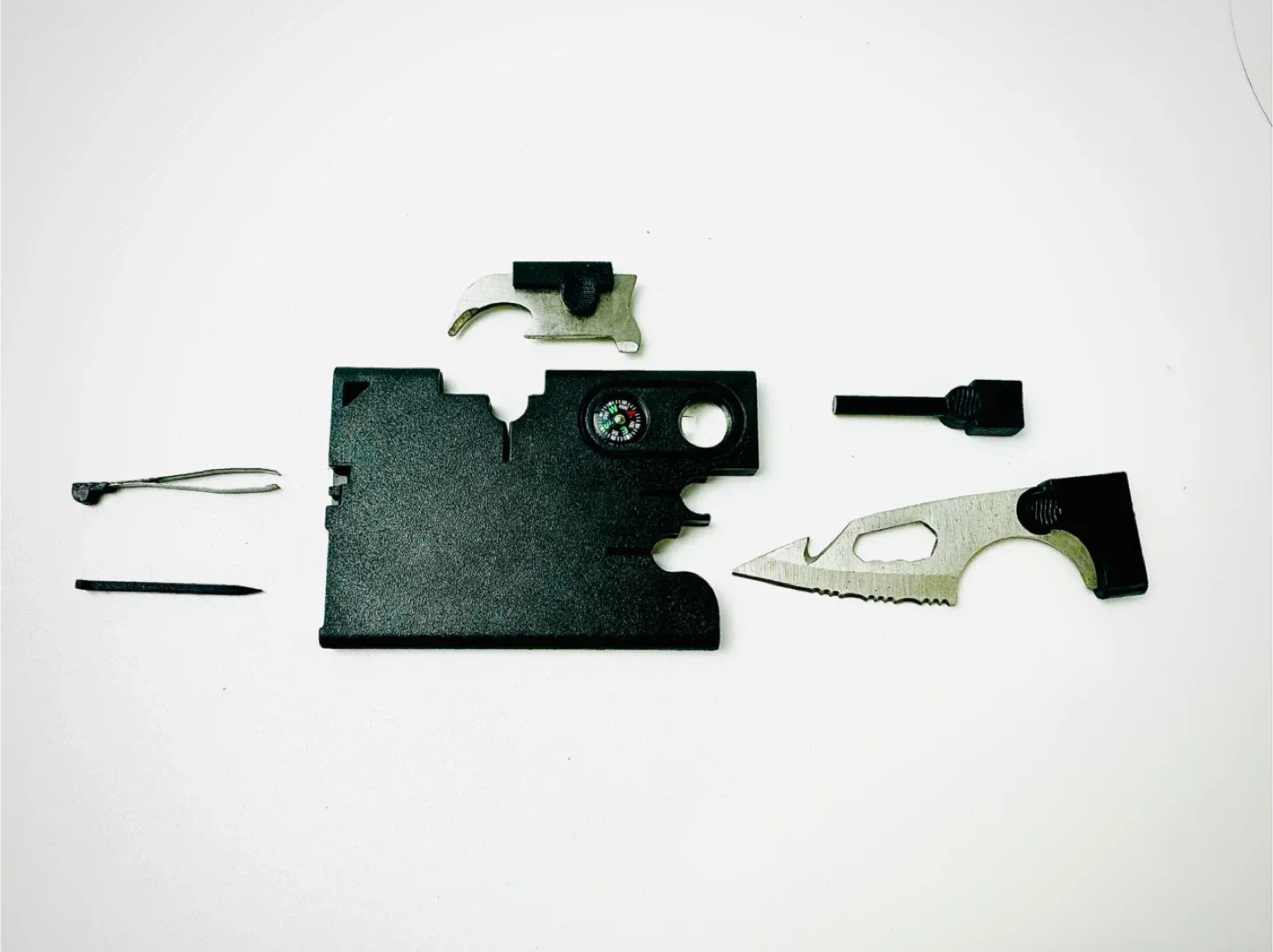 Outdoor Multi-Function Survival Credit-Card Tool