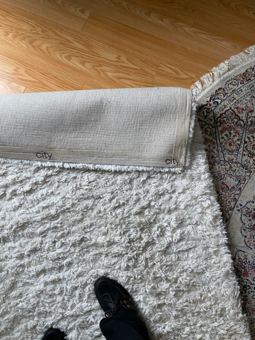 City White Shag Rug image indicator(3)
