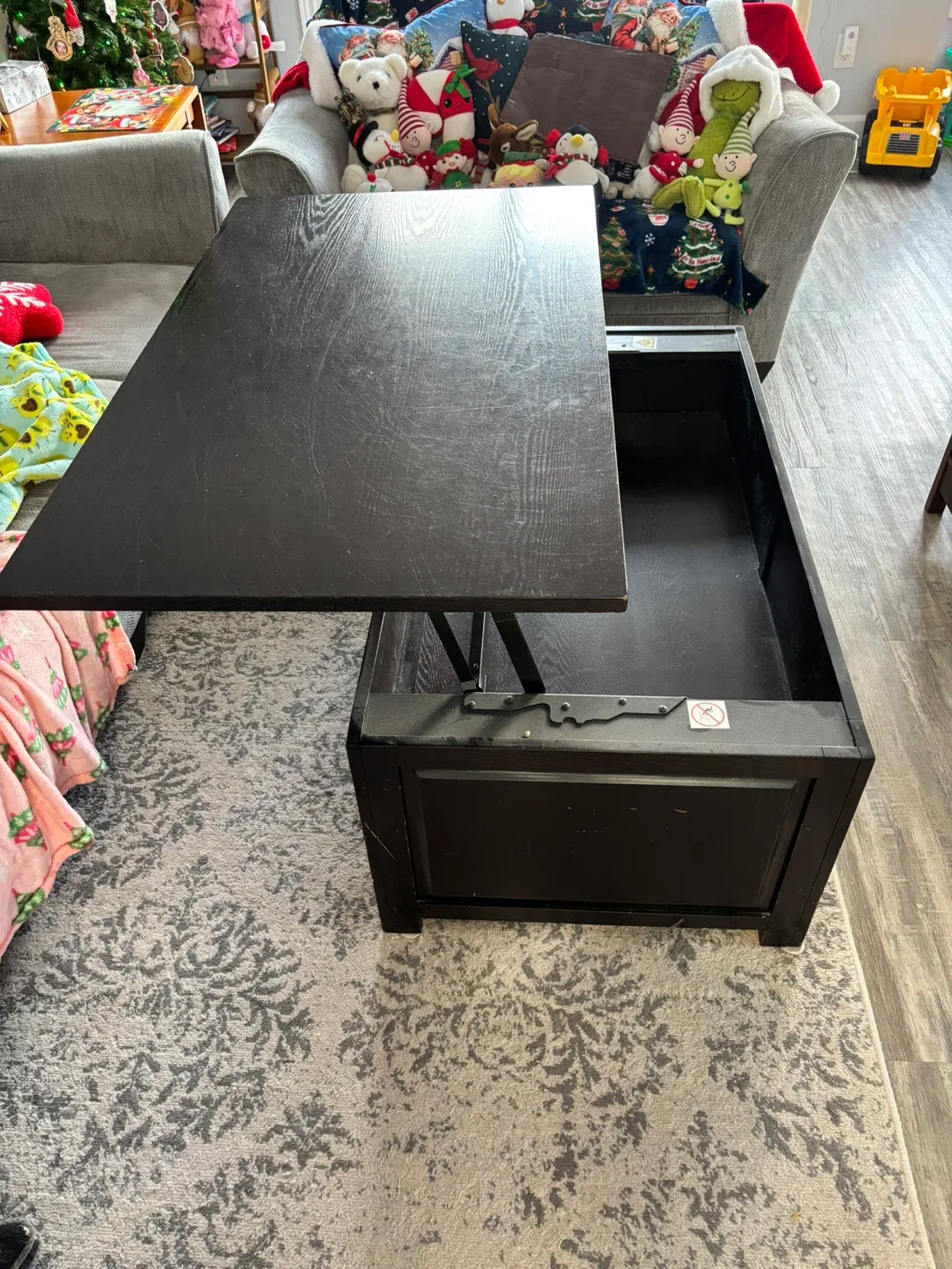 Black Lift Top Coffee Table with Storage