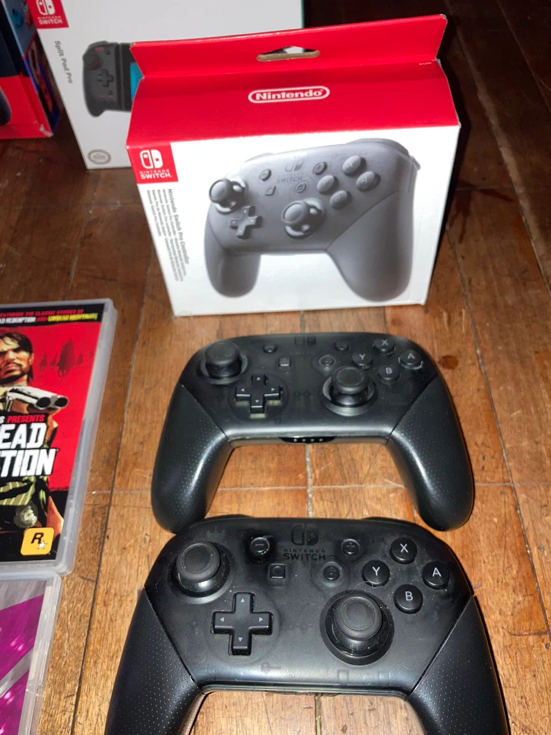 Nintendo Switch Bundle with Games & Accessories image indicator(5)