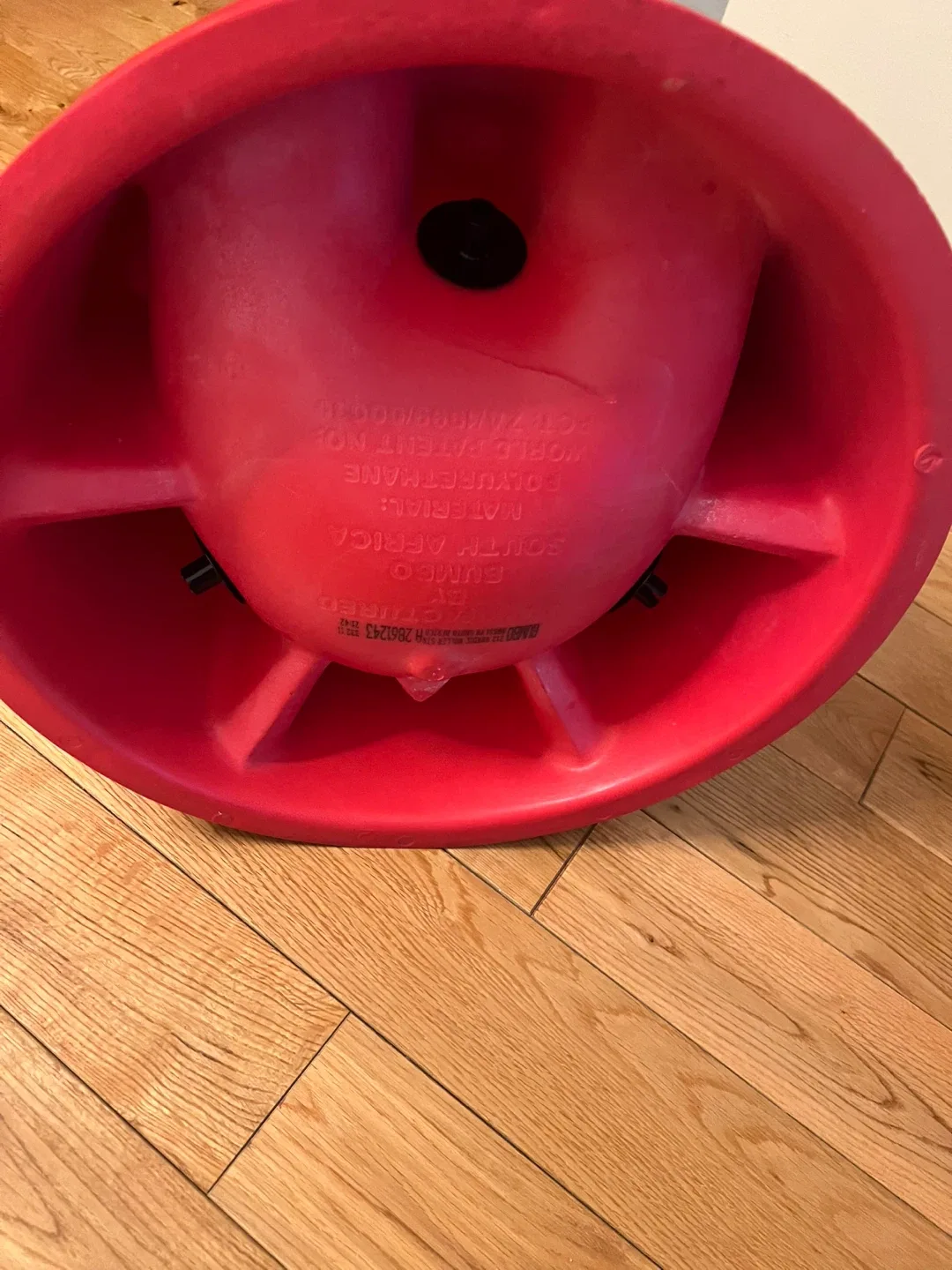 Red Bumbo Floor Seat image indicator(3)