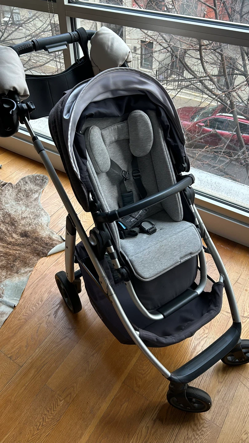 UPPAbaby CRUZ + accessories