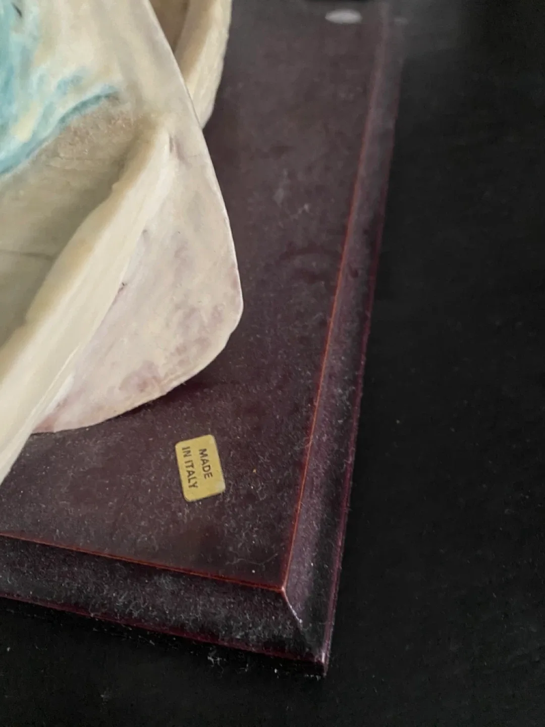 Serie Valentino by Miriam Figurine image indicator(4)