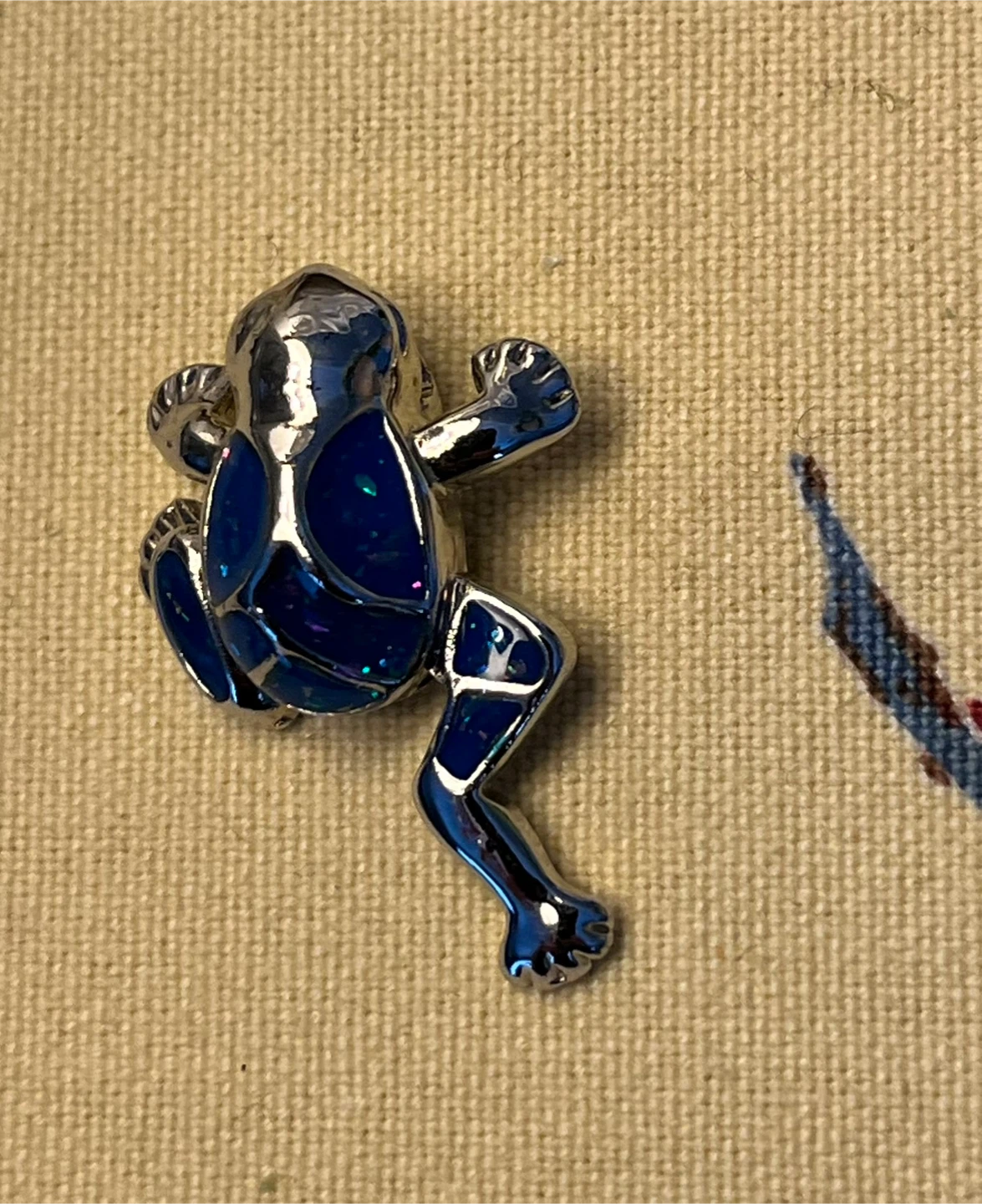 #Cleanout- Frog Pendant Blue and Silver - photo 4