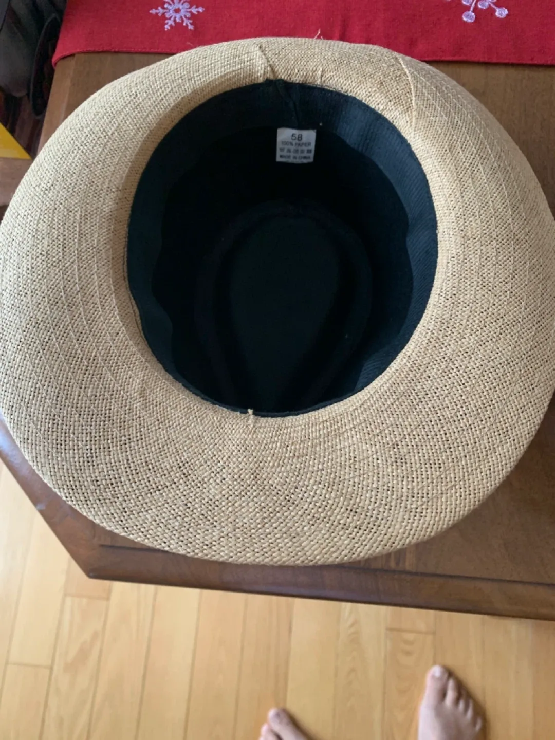 Two Fedora Hats, image indicator(4)