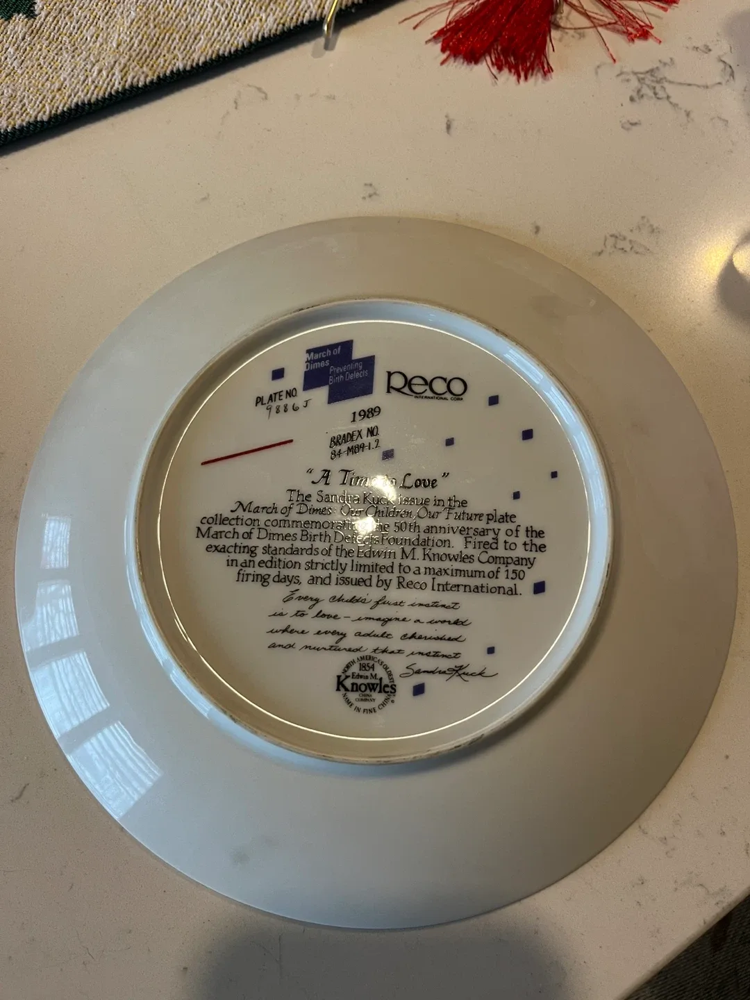 Reco 'A Time to Love' Collector Plate image indicator(2)