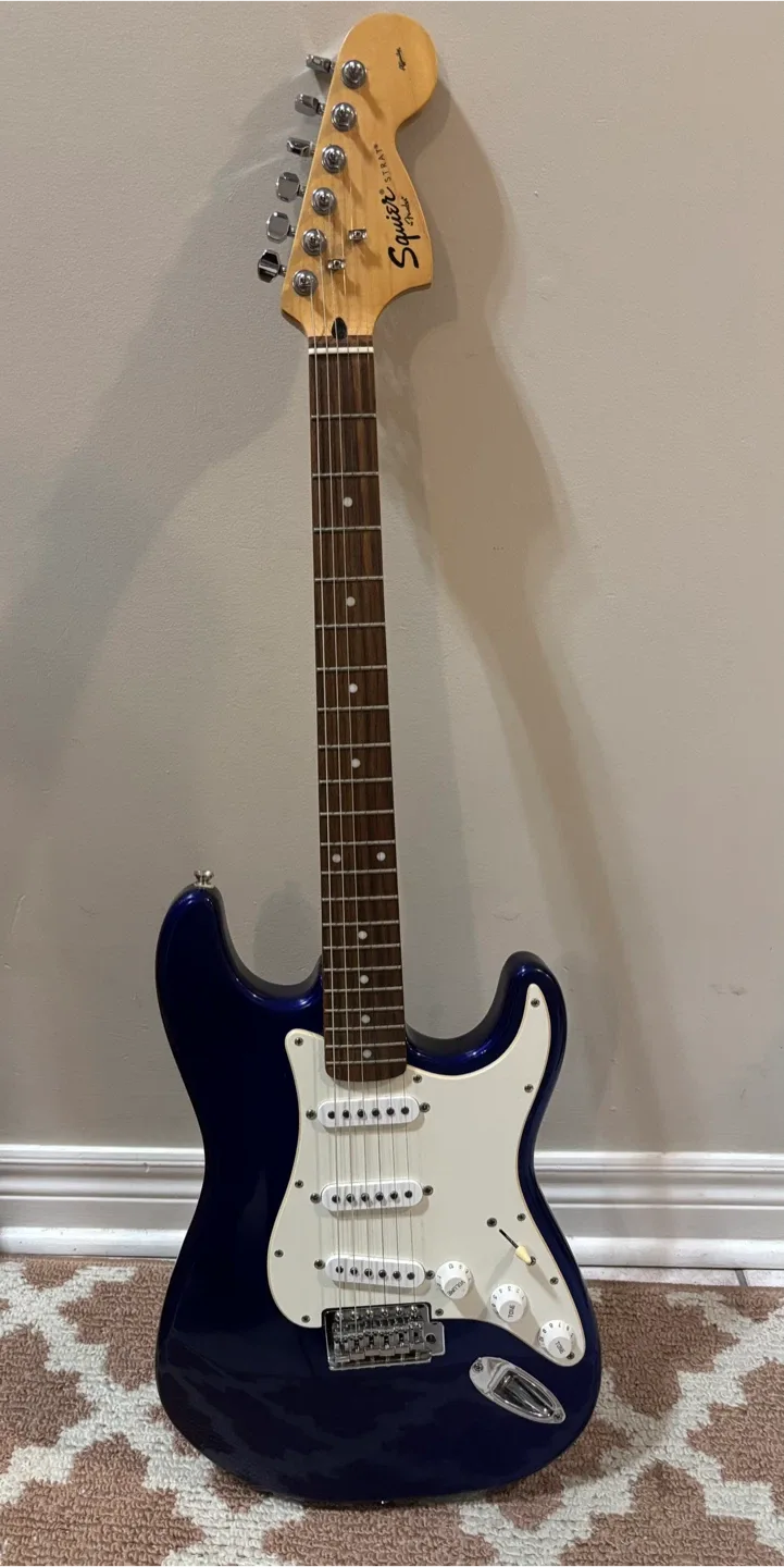 Squier Affinity Strat by Fender - Electric Guitar
