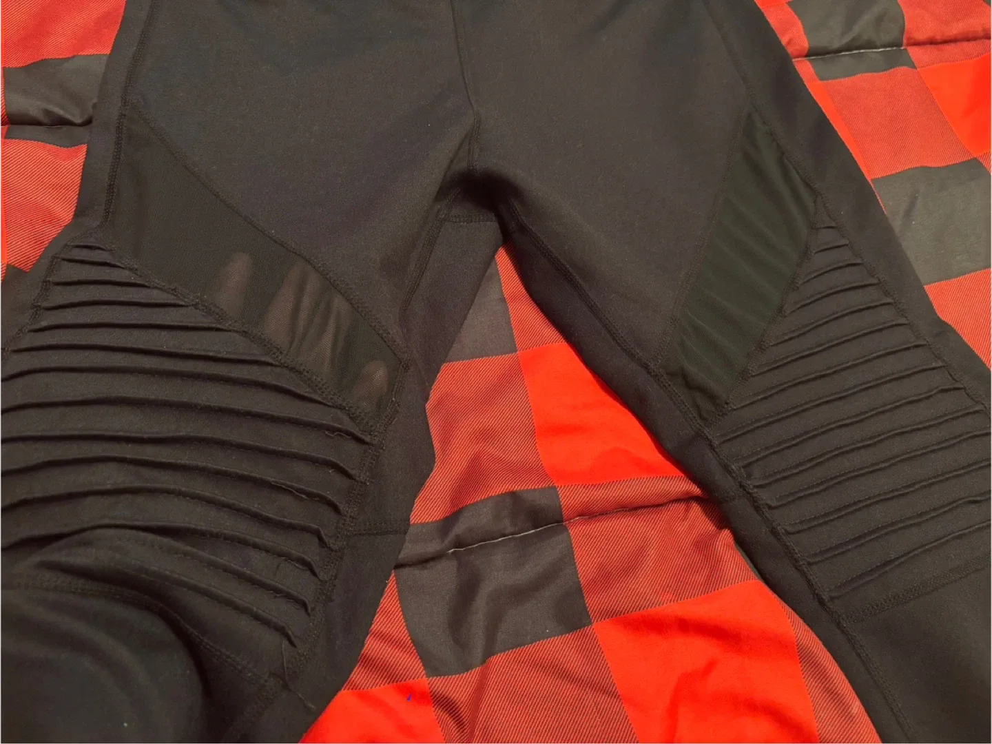 Athleta Camo & Black Leggings with mesh detailing. Size M image indicator(4)